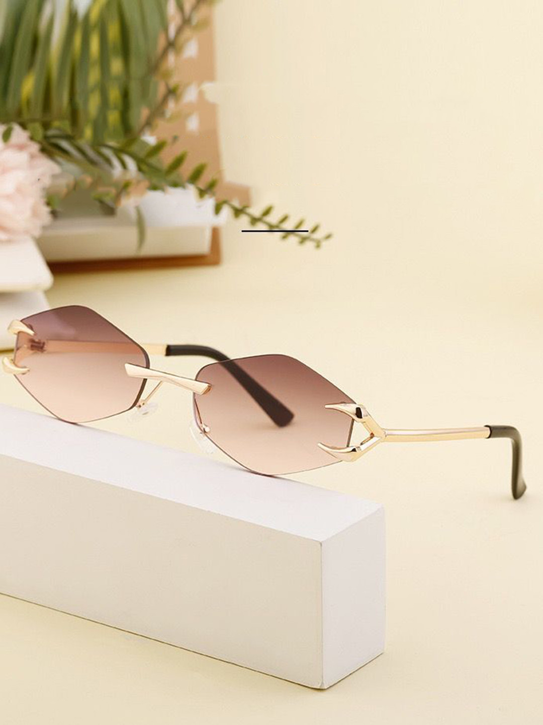 AUGEN Unisex Rimless UV Protected Rose Gold-Toned Diamond Sunglasses VI-SG-251-C6