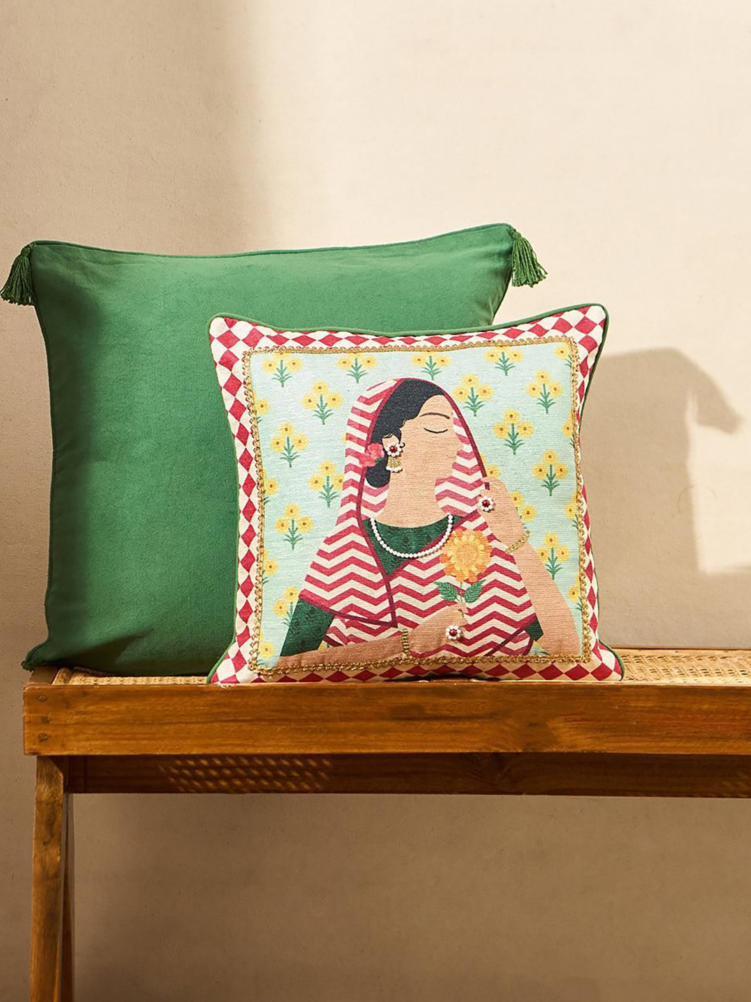 Chumbak Green & Red Palace Memoirs Cotton Rani Cushion Cover