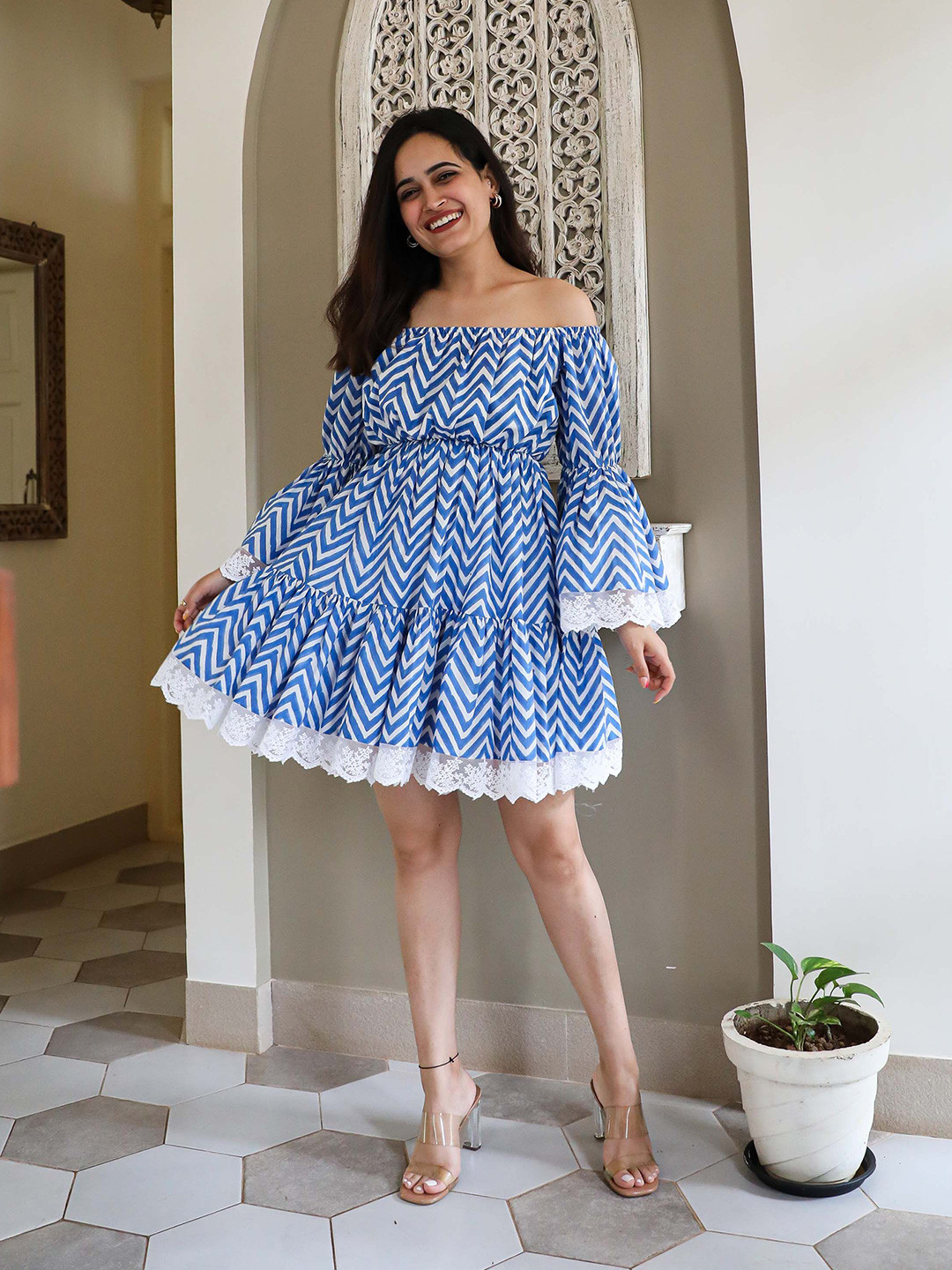 Ordinaree Chevron Printed Off-Shoulder Bell Sleeves Ruffled Fit & Flare Mini Dress
