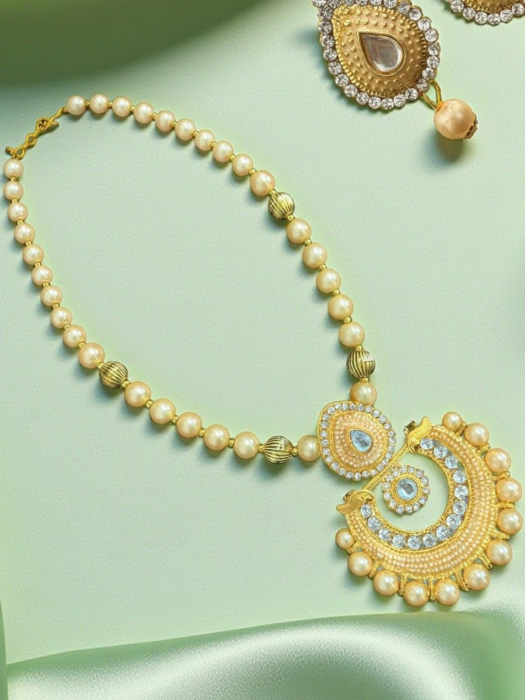 AccessHer Women Brass Gold-Plated Handcrafted Necklace And Ear Ring Jewellery Set