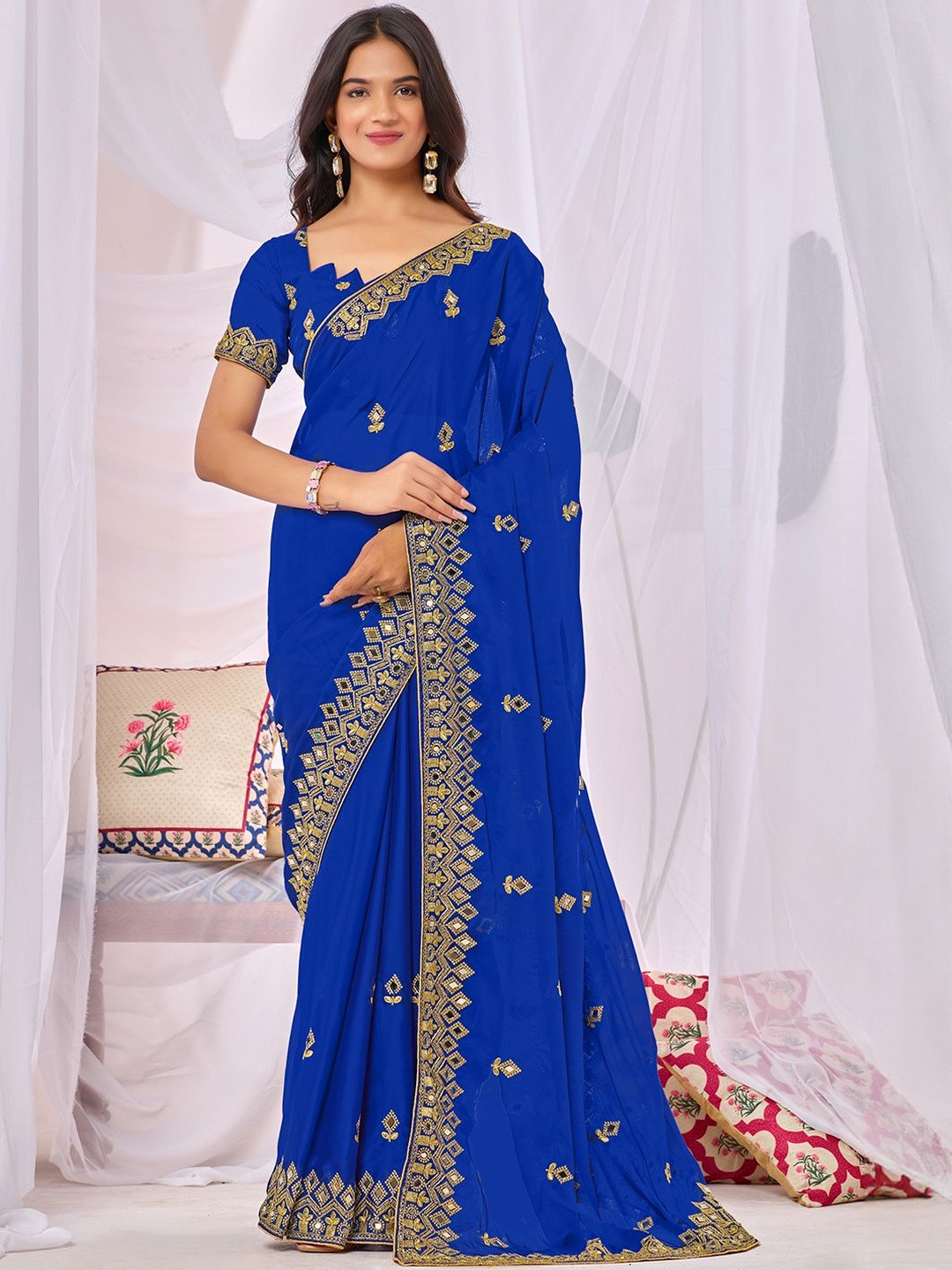 Prettyage Woven Design Mirror Work Art Silk Banarasi Saree