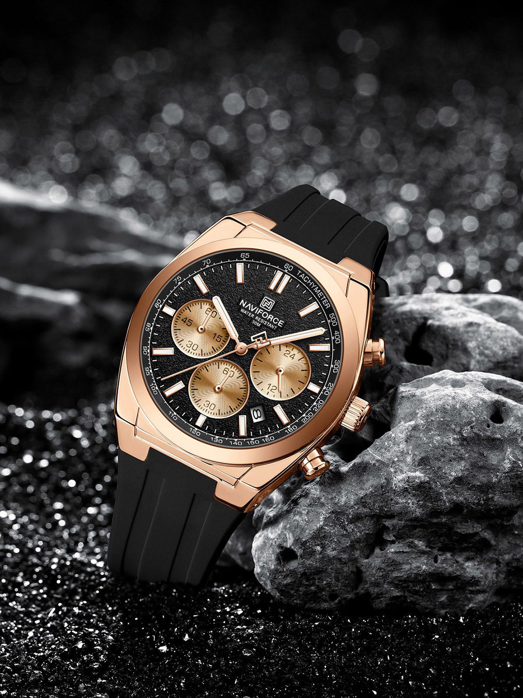 Naviforce Men Patterned Dial & Straps Analogue Chronograph Watch NF8080 RG-B-B