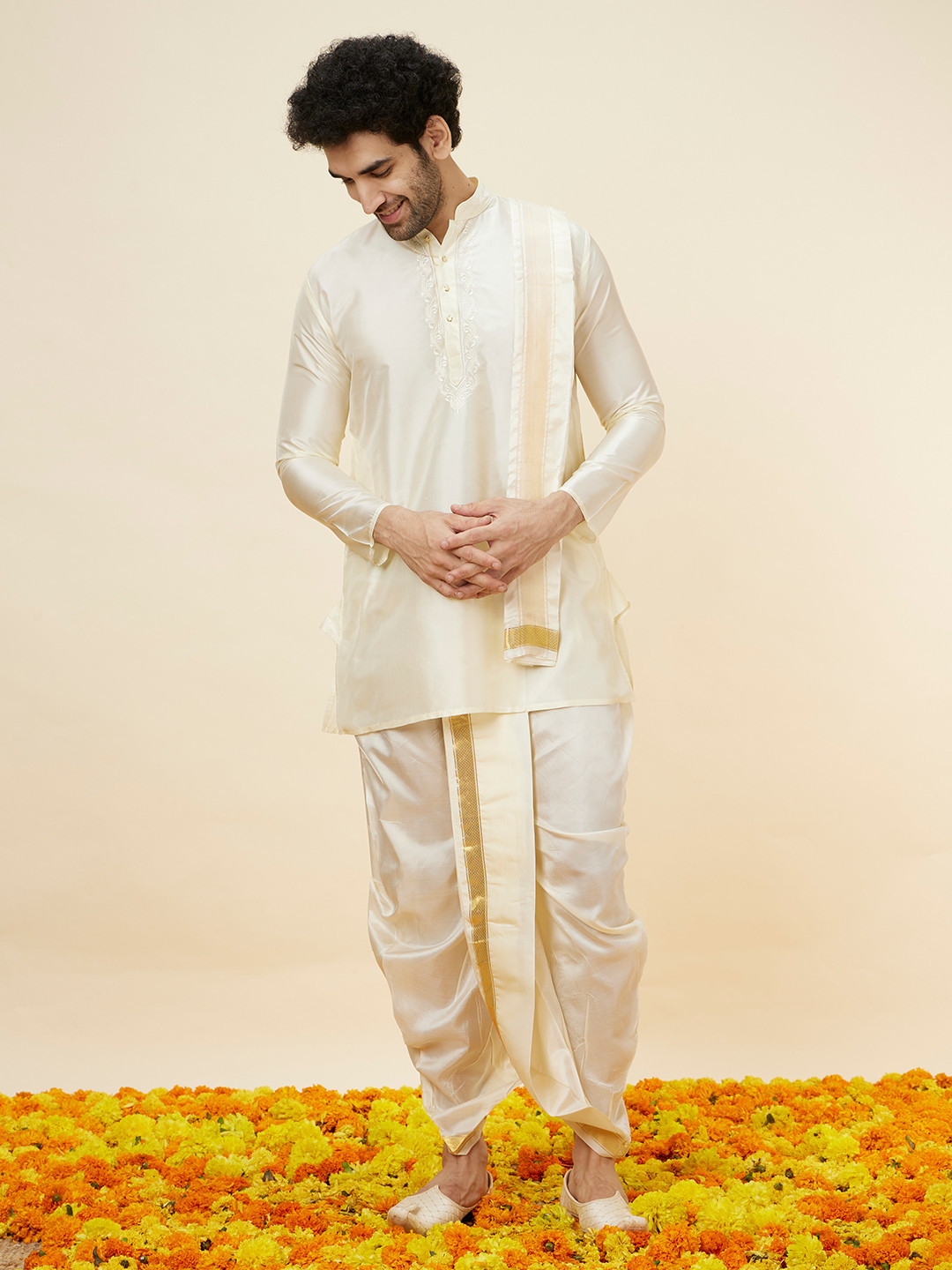 Manyavar Men Off White Thread Work Detail Kurta with Dhoti Pants & With Dupatta