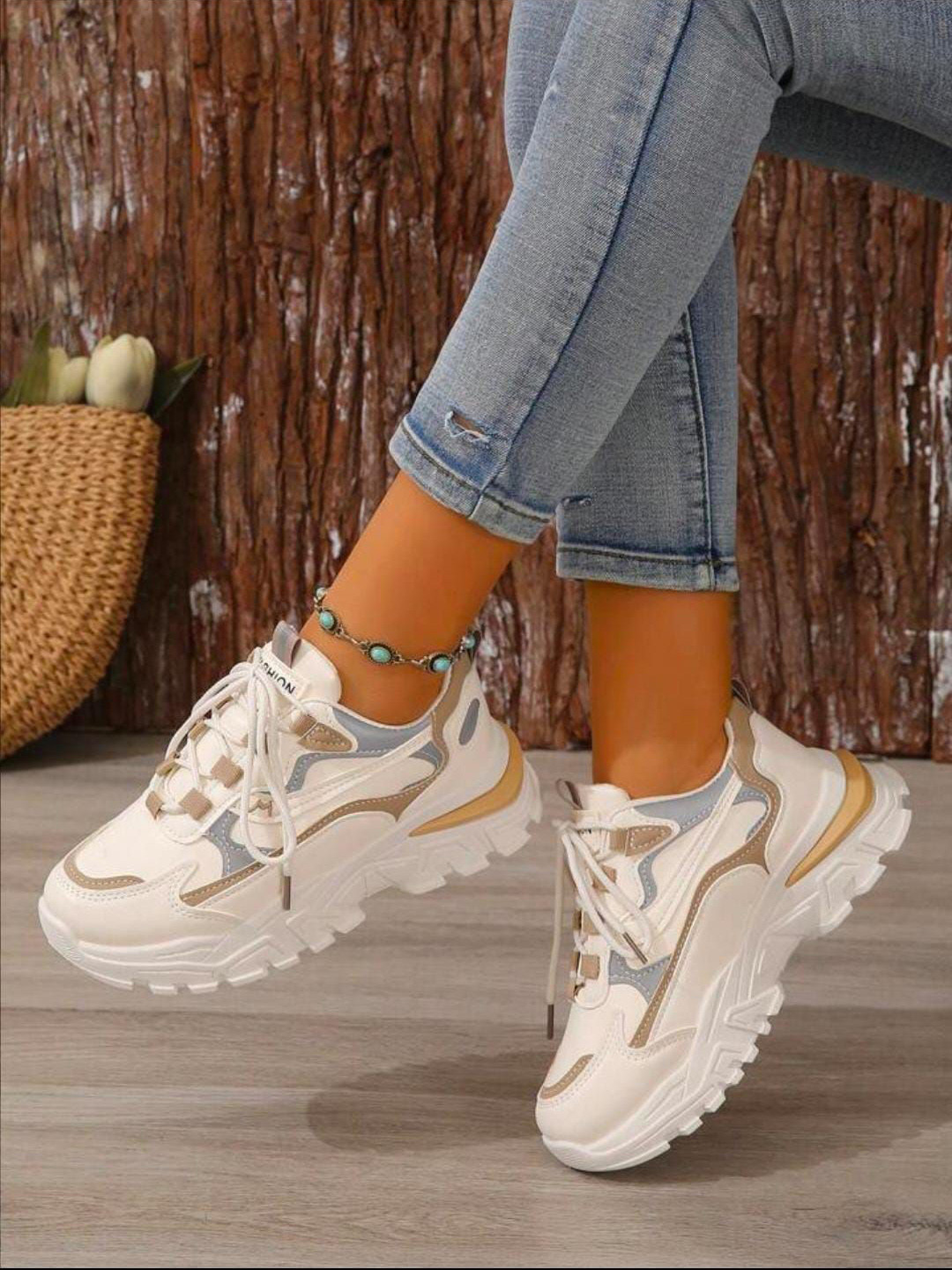 GSTM Girls Round Toe Lace-Ups Sneakers