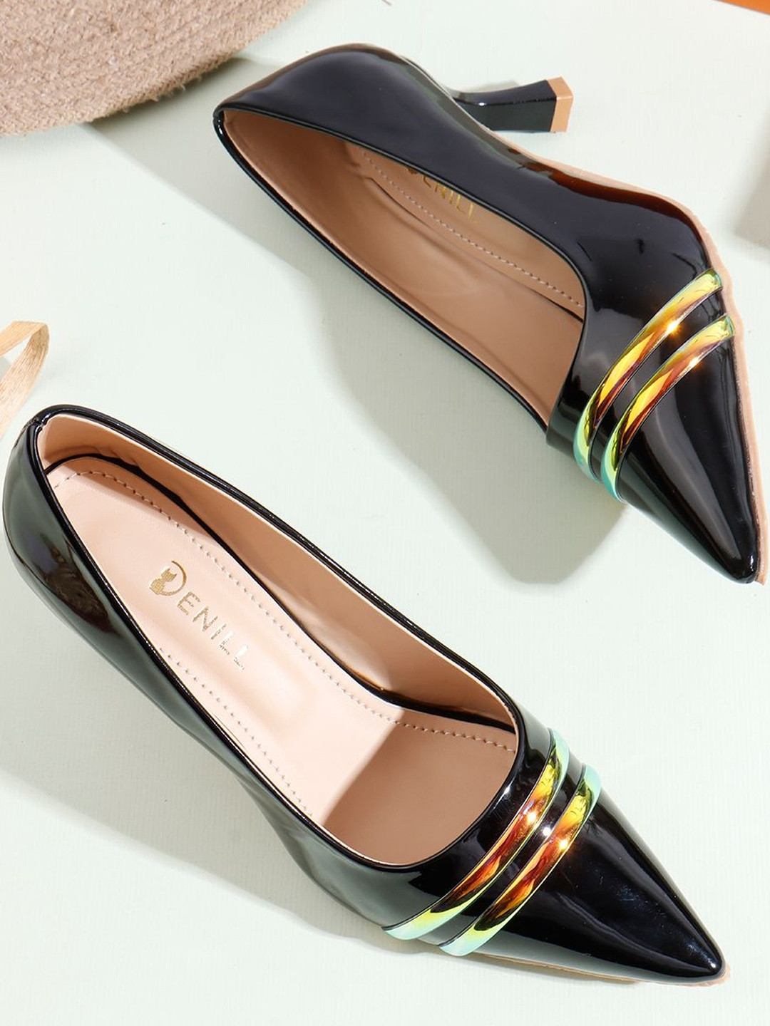 Denill Women Black & Gold Metallic Straps Kitten Heels