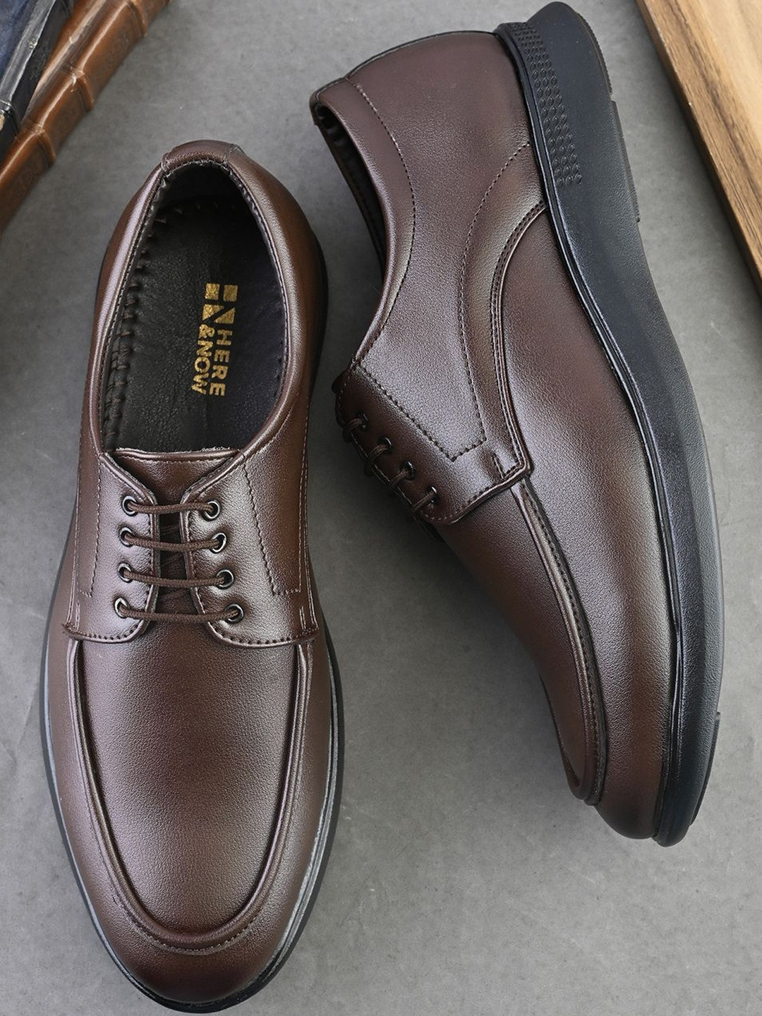 HERE&NOW Men Brown Round Toe Oxford Shoes