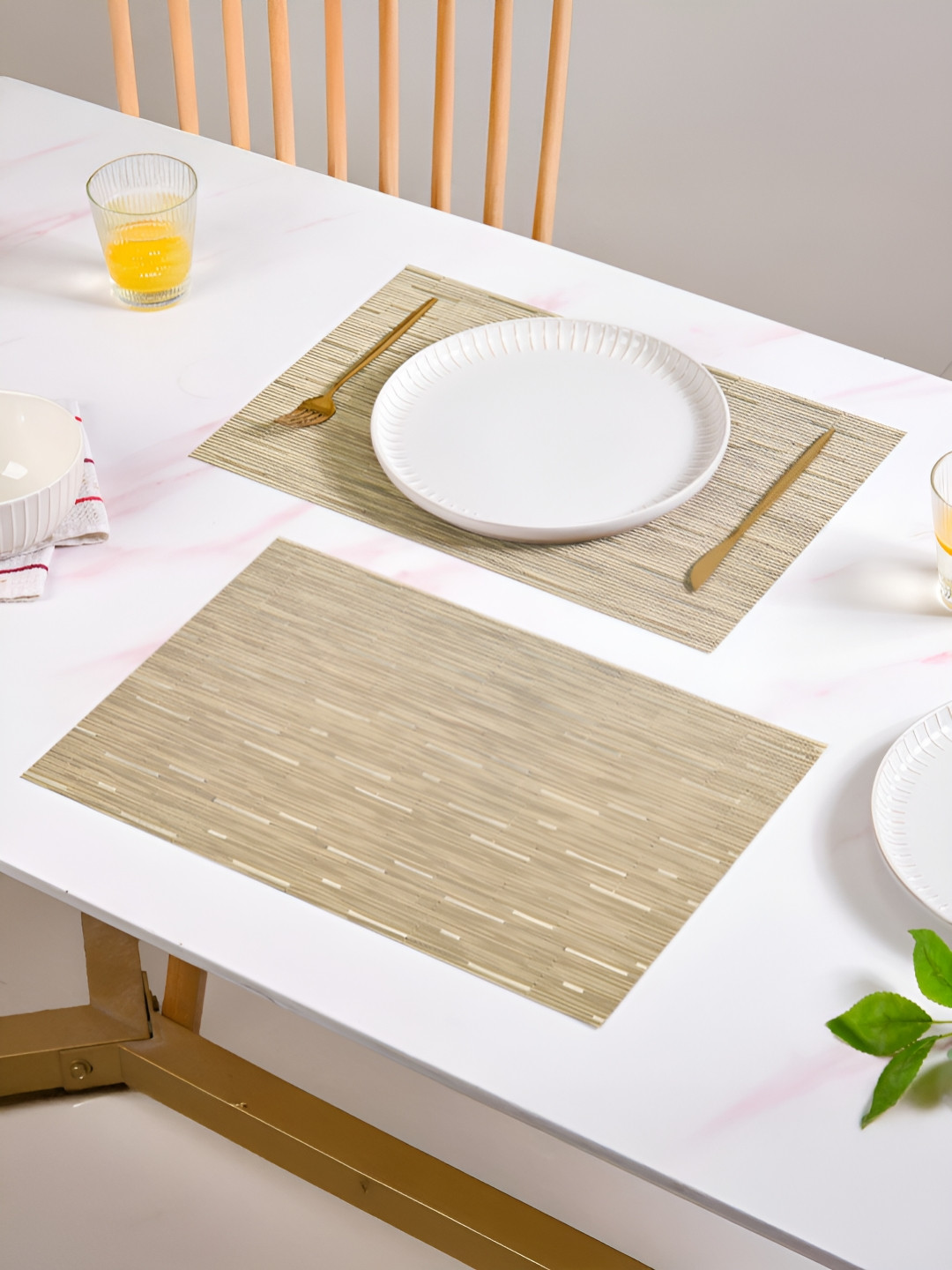 Nestasia Brown 6 Pieces Textured Anti-Slip Dining Table Placemats