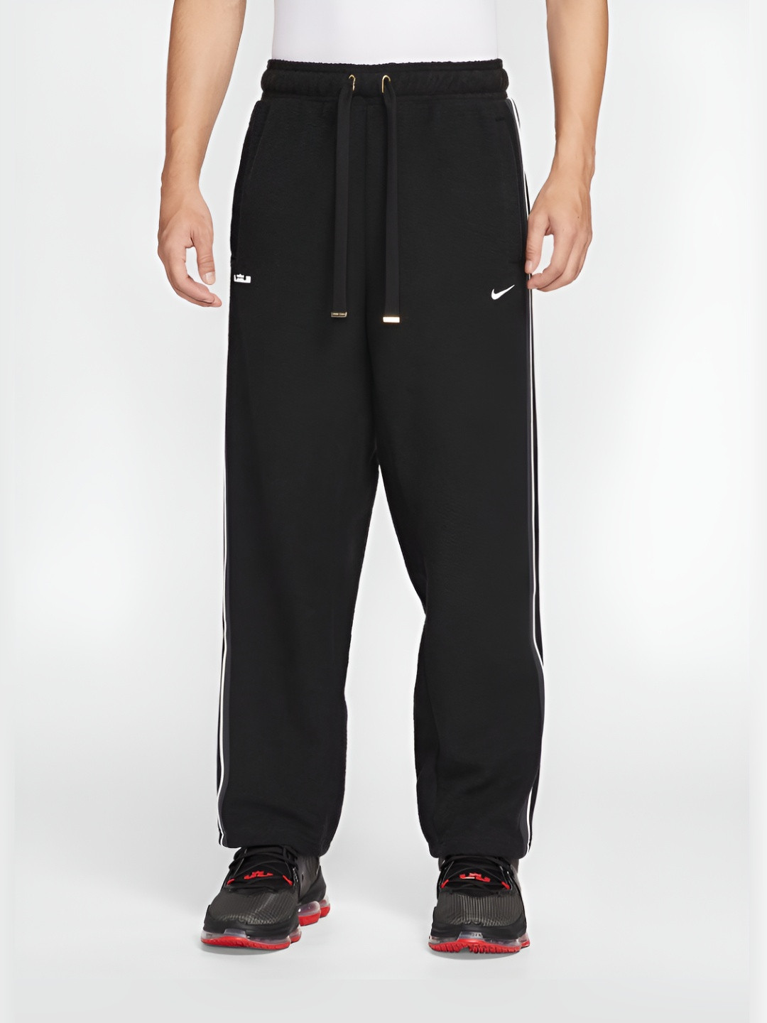 Nike LeBron Standard Issue Men's Therma-FIT Basketball Trackpants