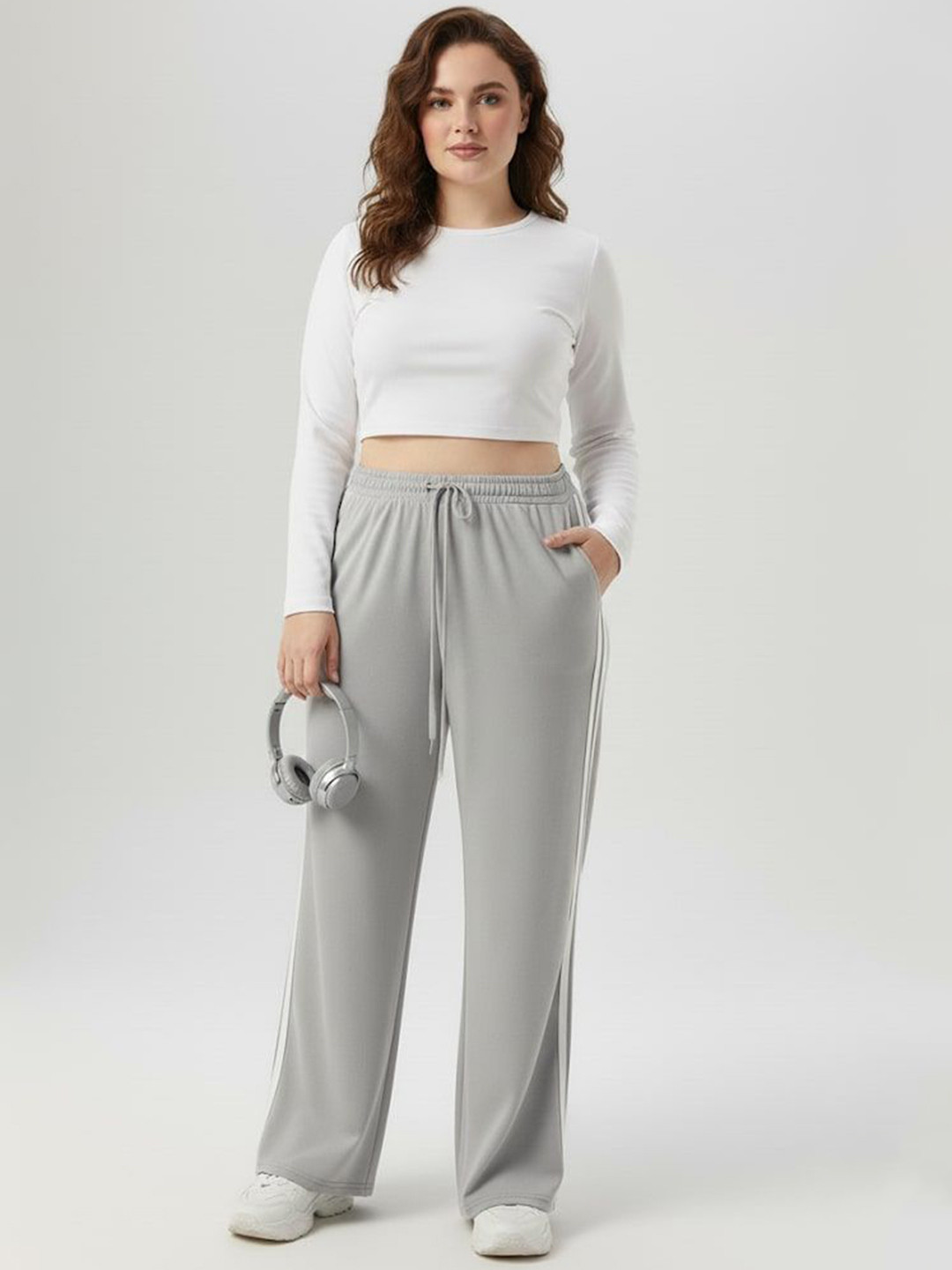 DIAZ Women Slim Fit Side Striped Track Pants