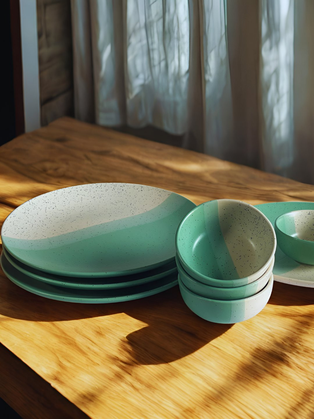yourowndcor Green & Grey 8 Pieces Colorblocked Ceramic Dinner Set