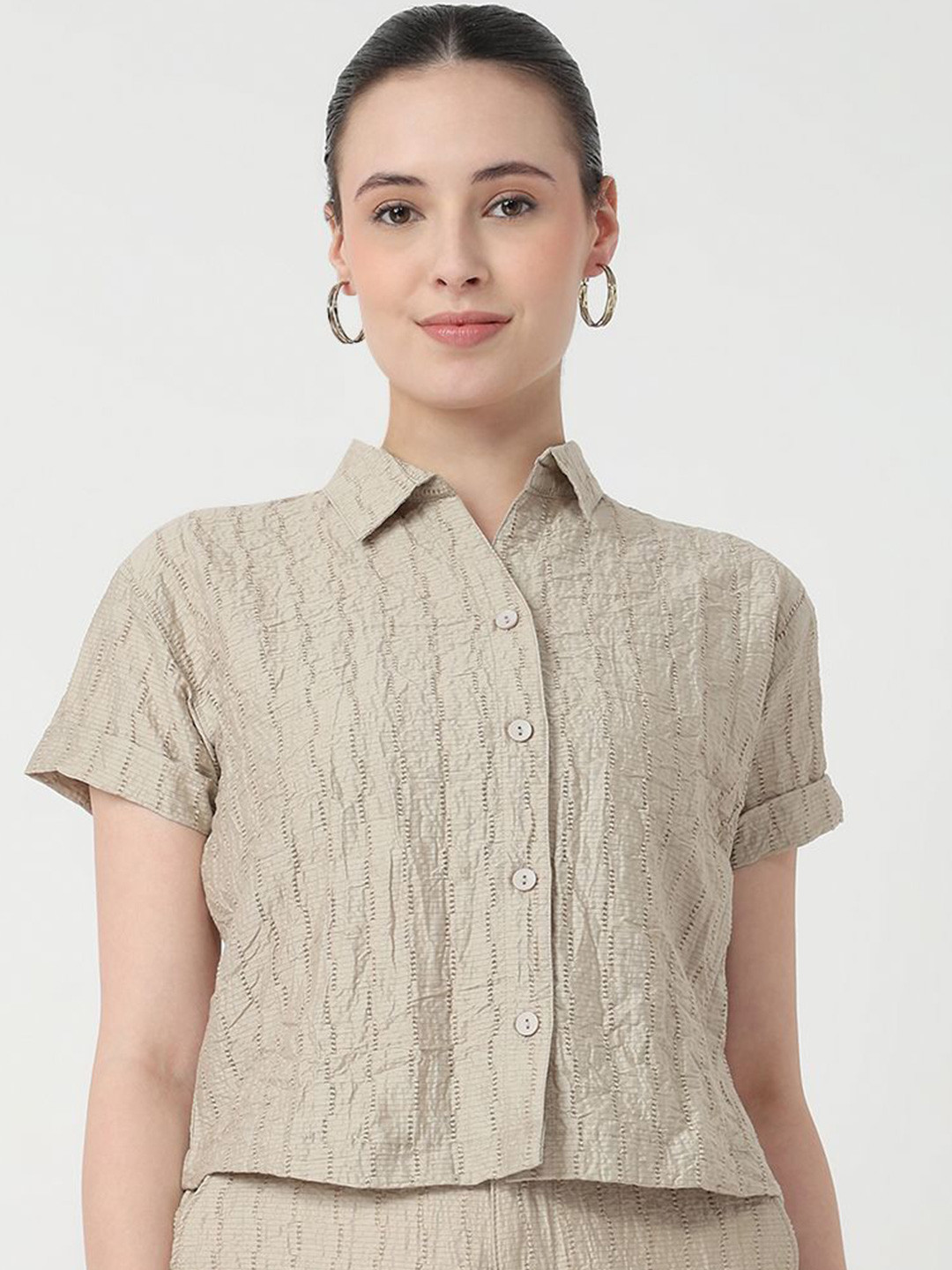 Kraus Jeans Textured Spread Collar Slim Fit Casual Shirt