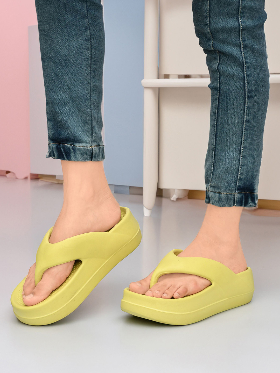Deals4you Girls Thong Flip-Flops