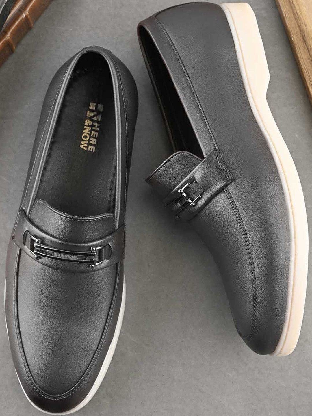 HERE&NOW Black Horse Bit Semi Formal Shoes