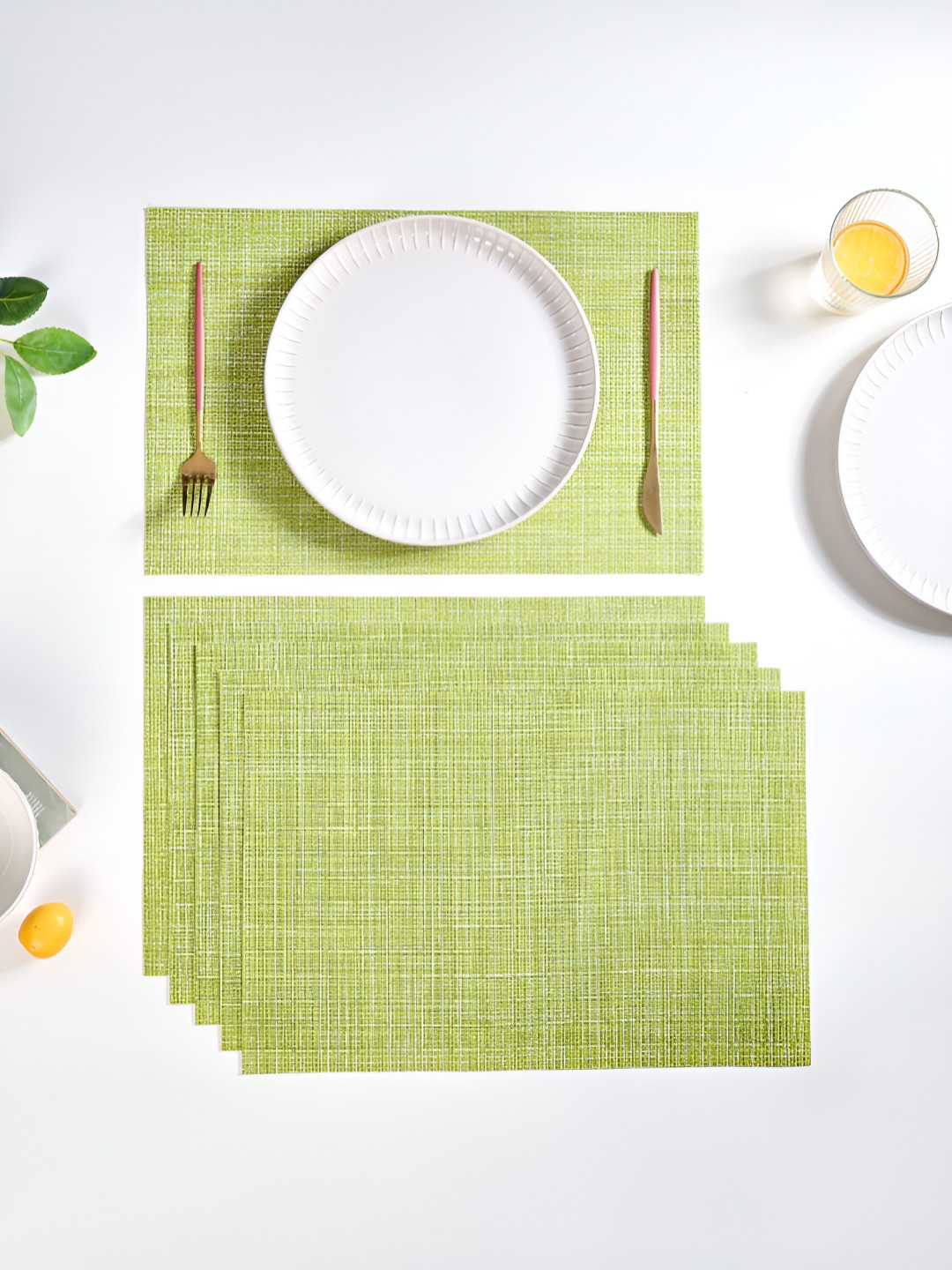 Nestasia Pack of 6 Green Crosshatch Textured Anti-Slip Table Placemats