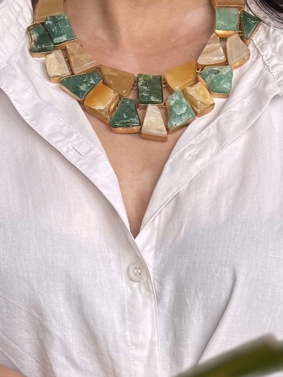 Janpath Online Brass Gold-Plated Stonehaze Nest Of Stone Necklace