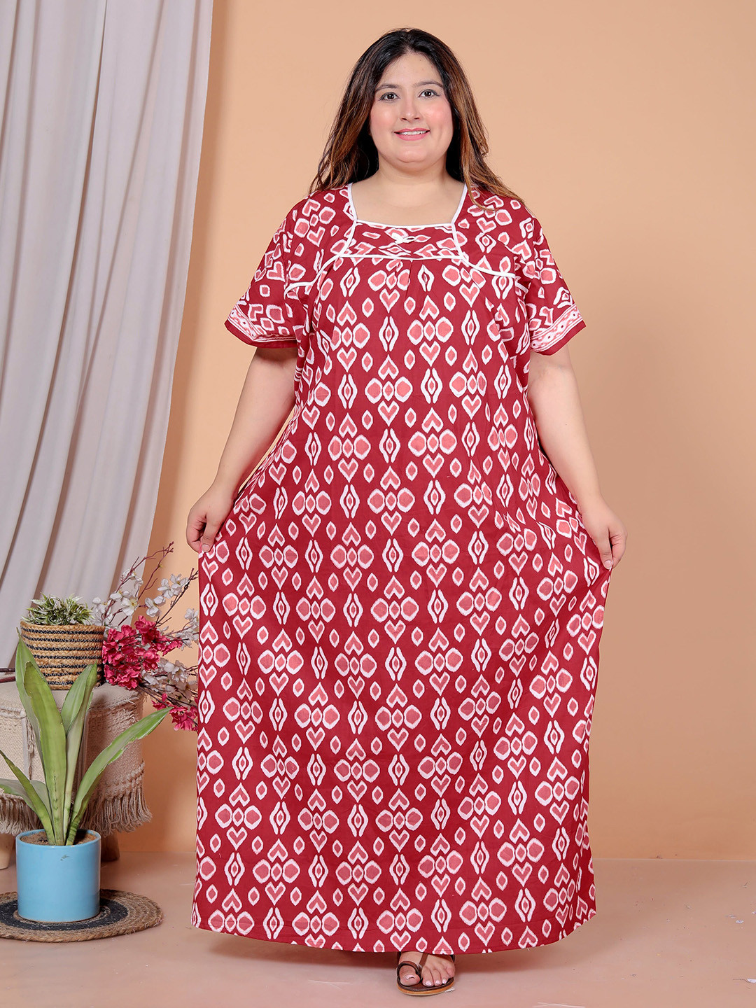 JAIPZZ APPARELS Women Pure Cotton Printed Square Neck Everyday Nightdress