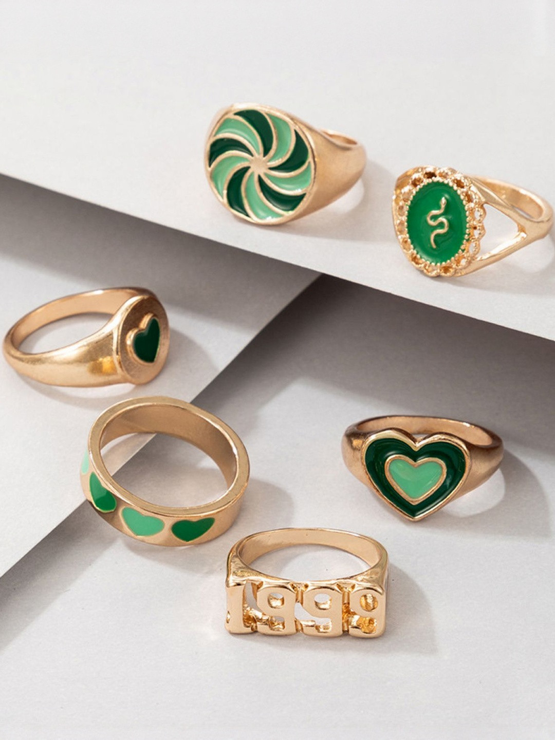 TheVineGirl Women Pack of 6 Gold Plated Metal Chunky Finger Rings