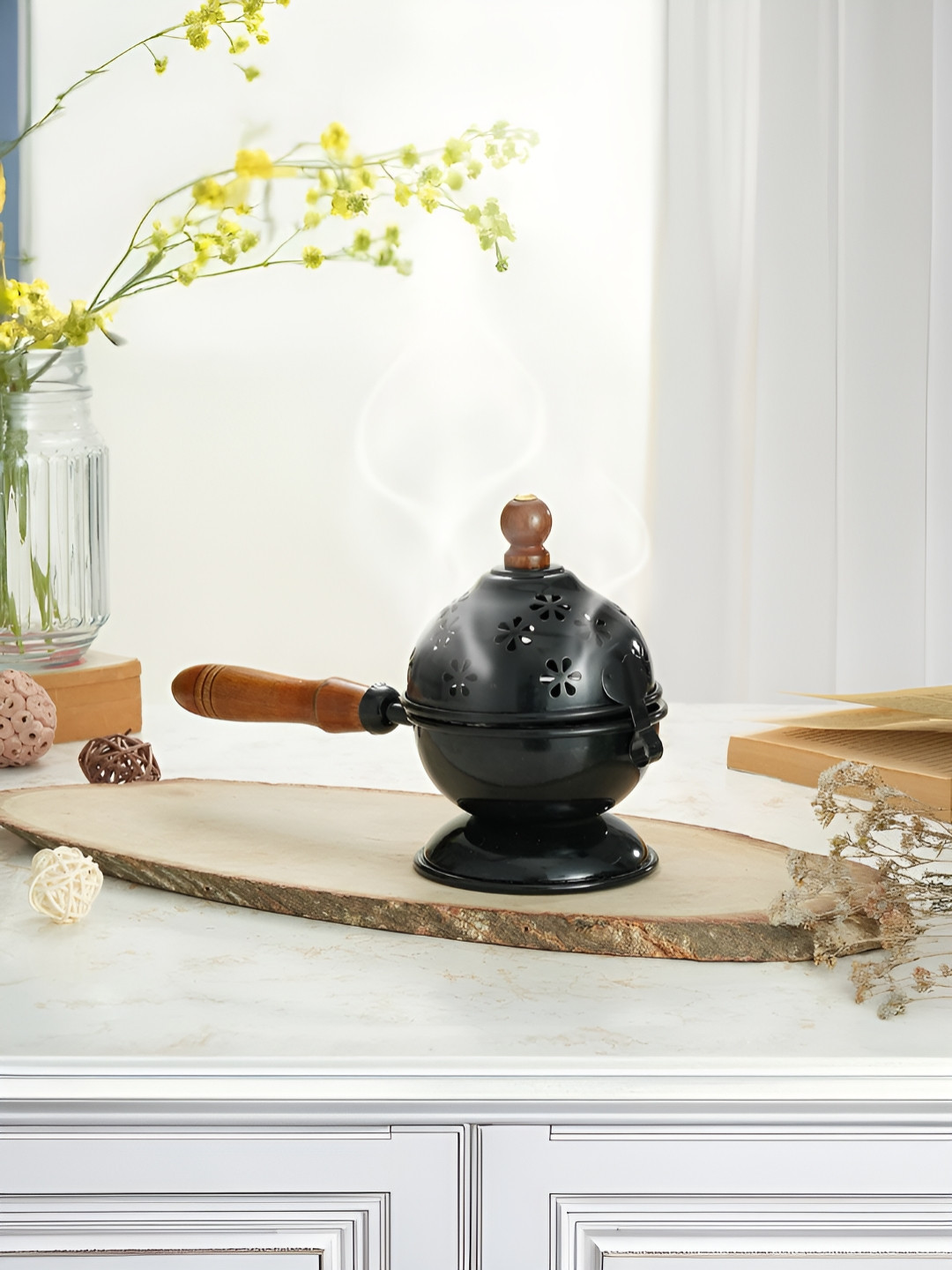 Homspurts Brown & Black Textured Aaranya Dhoop Dani