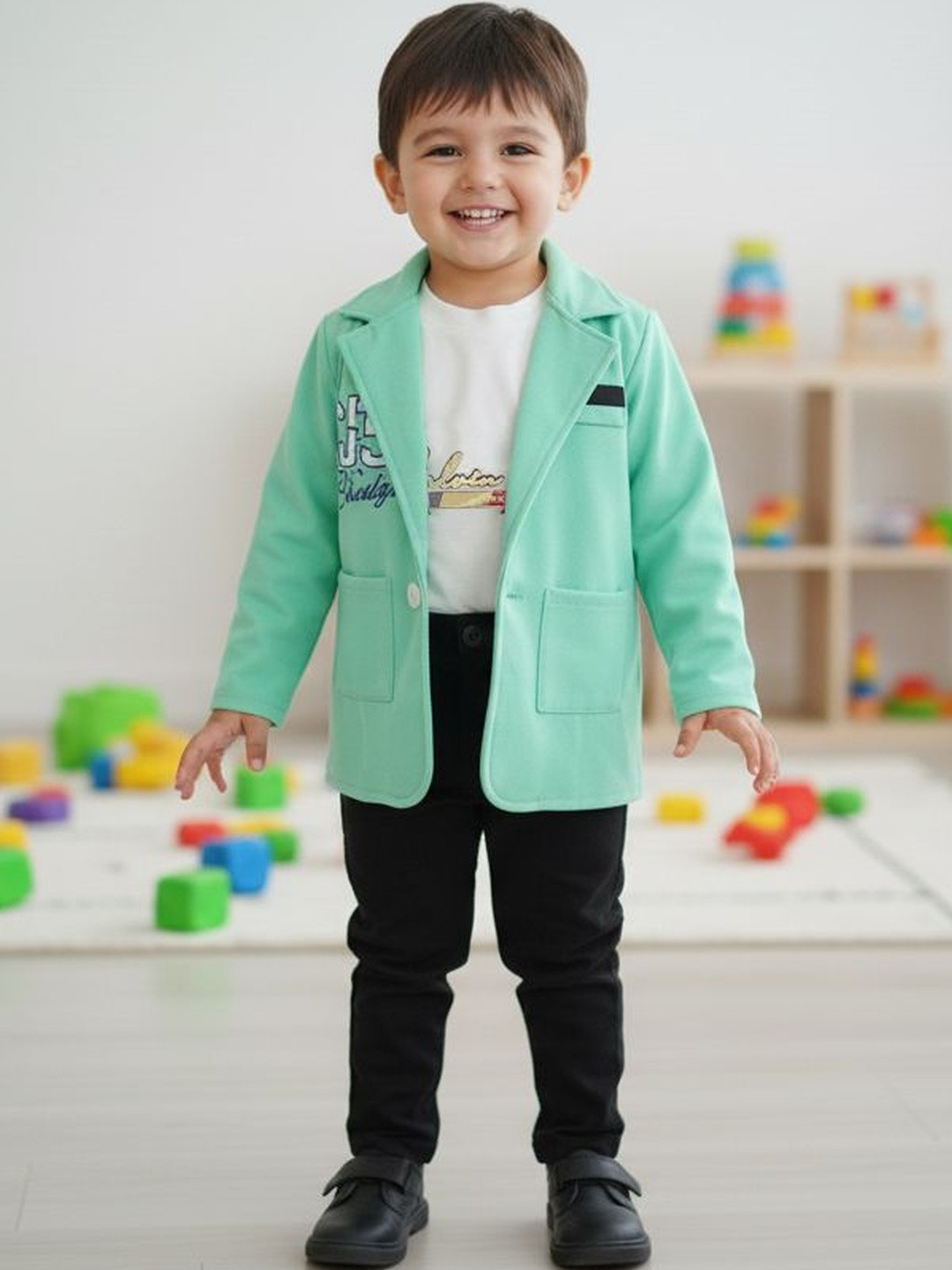 Hikuj Boys T-shirt & Pyjamas With Coat Clothing Set