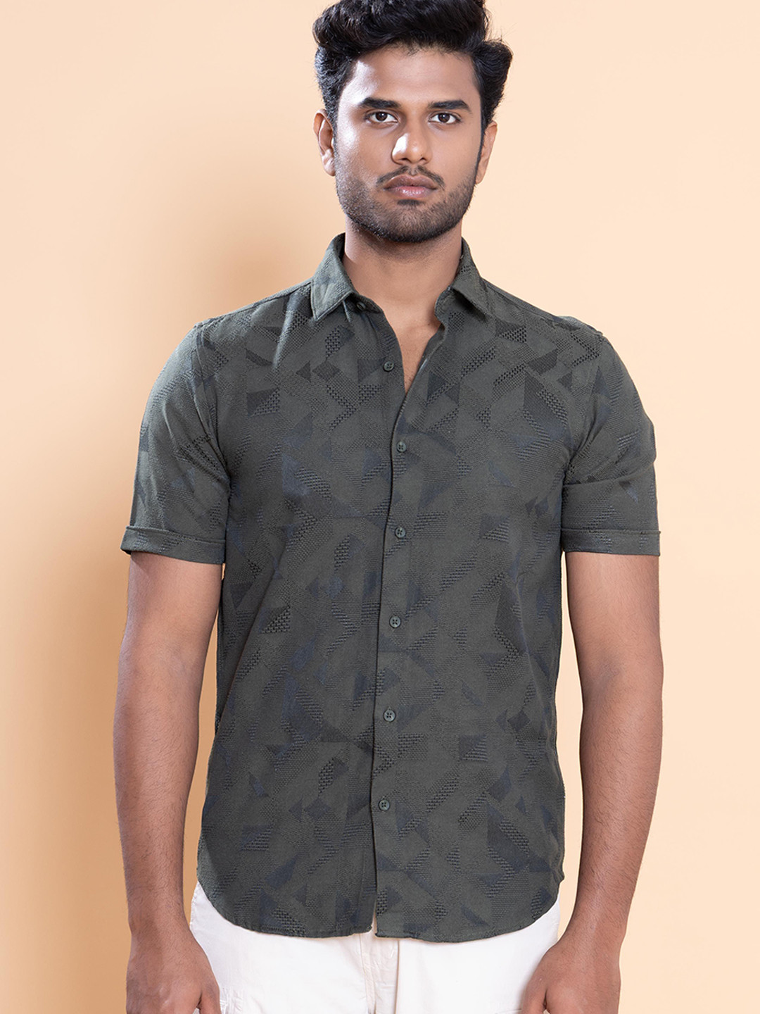 Native Bull Classic Fit Geometric Self Design Cotton Casual Shirt