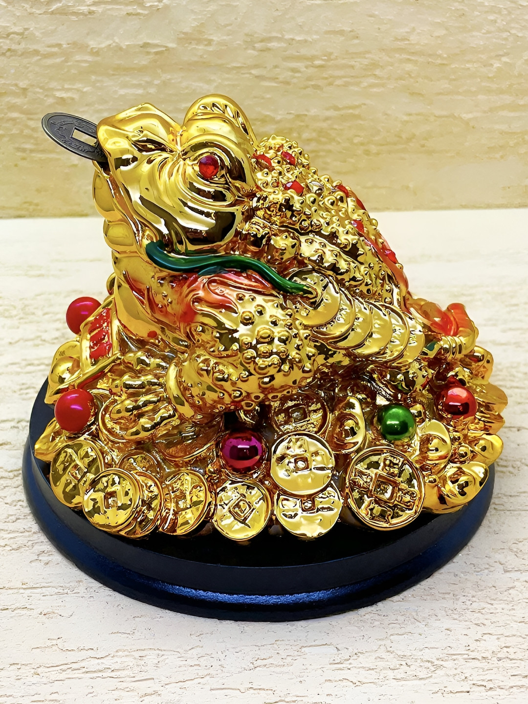 VASTU ART Gold-Toned Frog Figurine Showpiece