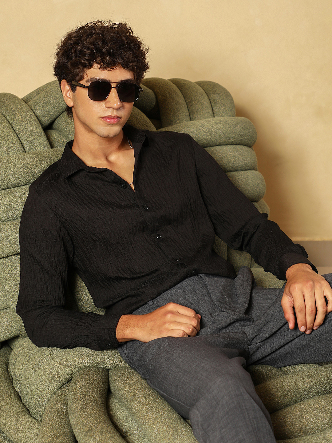Campus Sutra Creased-Tactile Comfort Casual Shirt