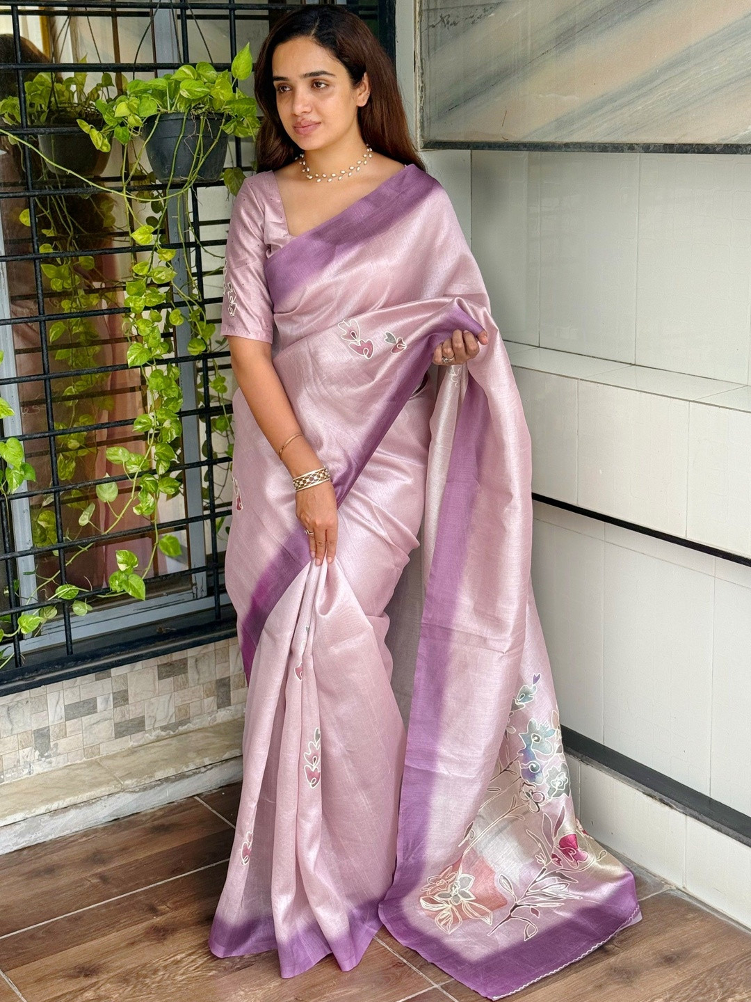 LeeliPeeri Designer Floral Print Kantha Work Saree