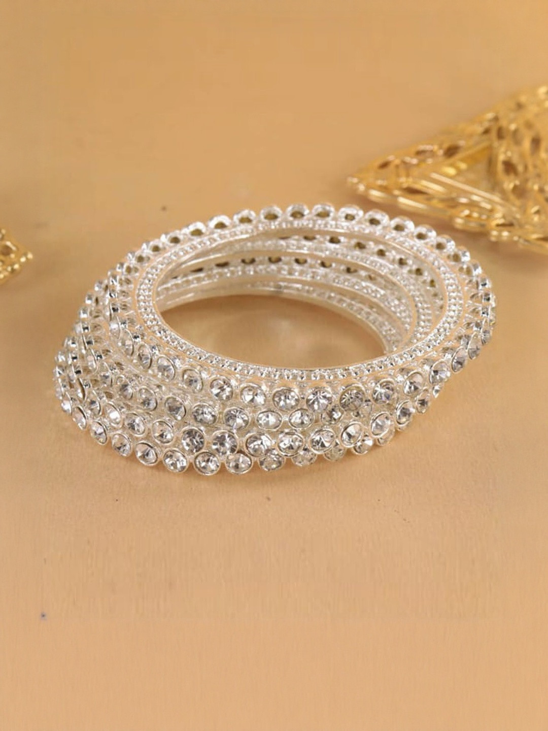 NMII Women Set of 4 Traditional Metal Kada Bangles