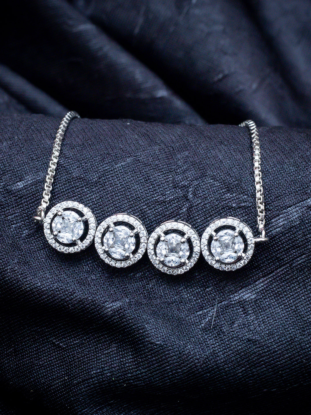 AILYAK Women 18kt White Gold Plated Round Cubic Zirconia Diamond Bracelet