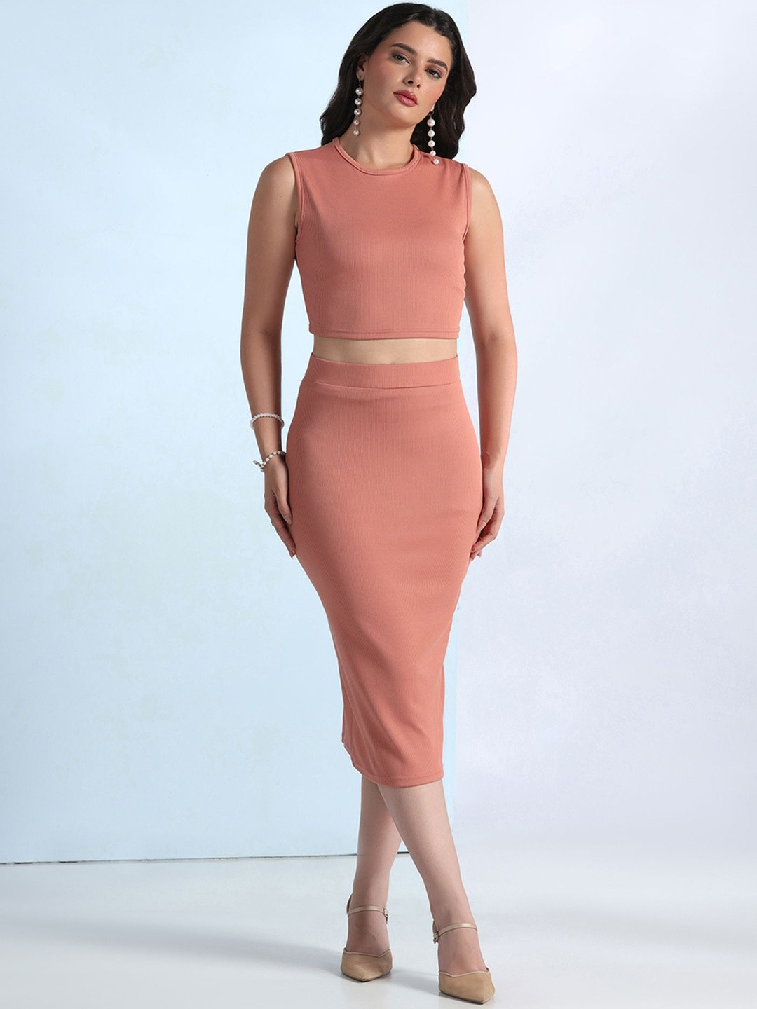 SZN Women Solid Sleeveless Crop Top & Bodycon Skirt