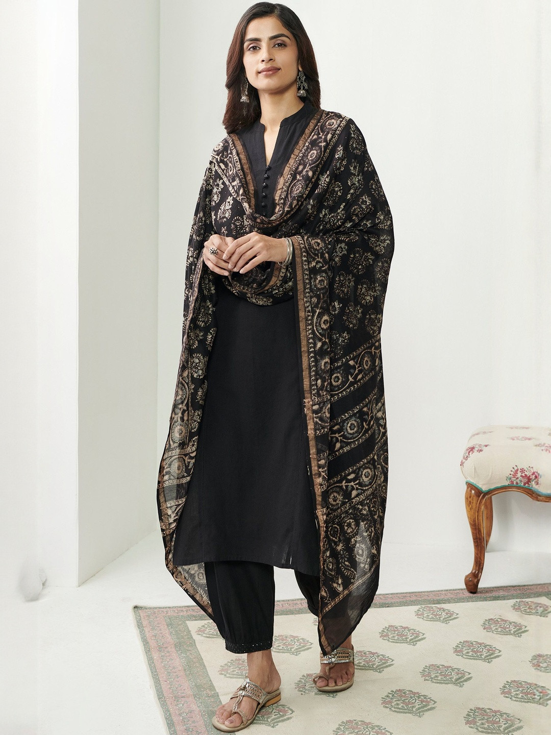 J.KANJI Mandarin Collar Straight Kurta With Harem Pant & Dupatta