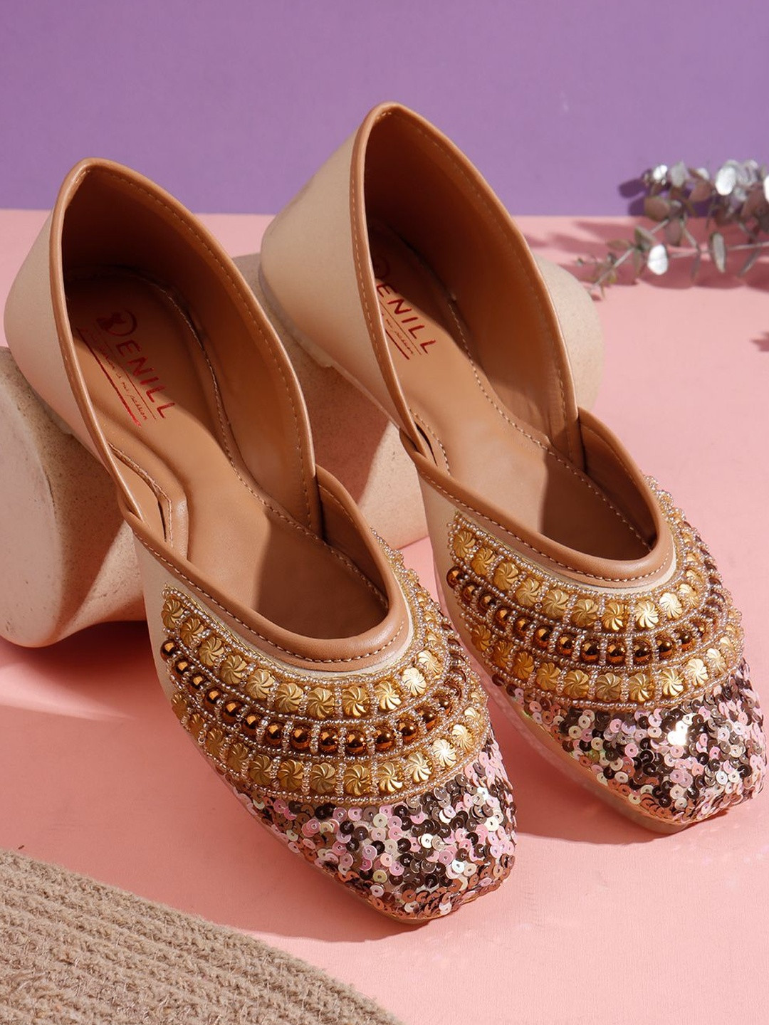 Denill Women Embellished with Beads & Sequins Ethnic Mojaris Flats