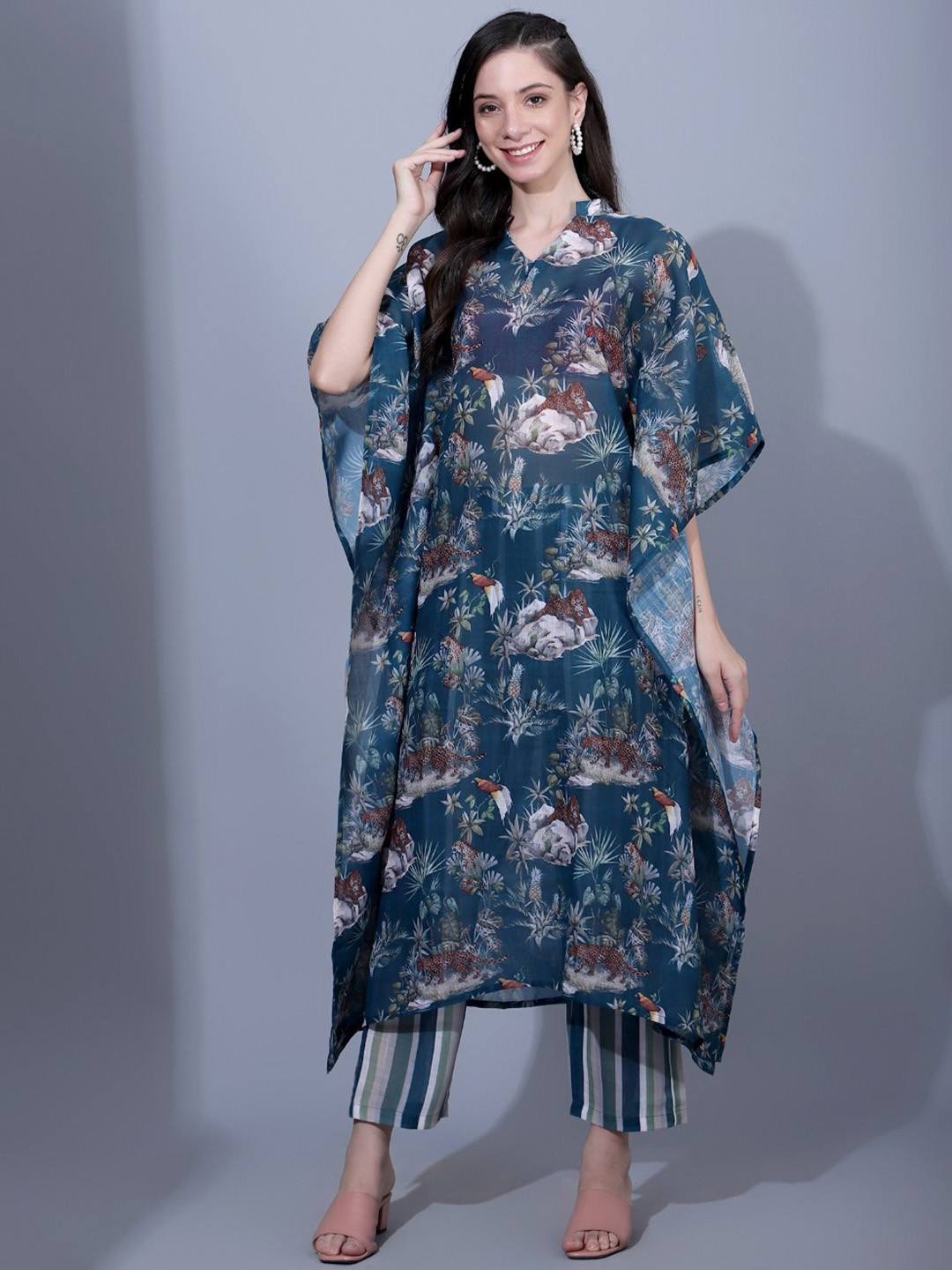 House of Kaftan Women Linen Animal Printed Regular Linen Kaftan Style Kurta with Trousers