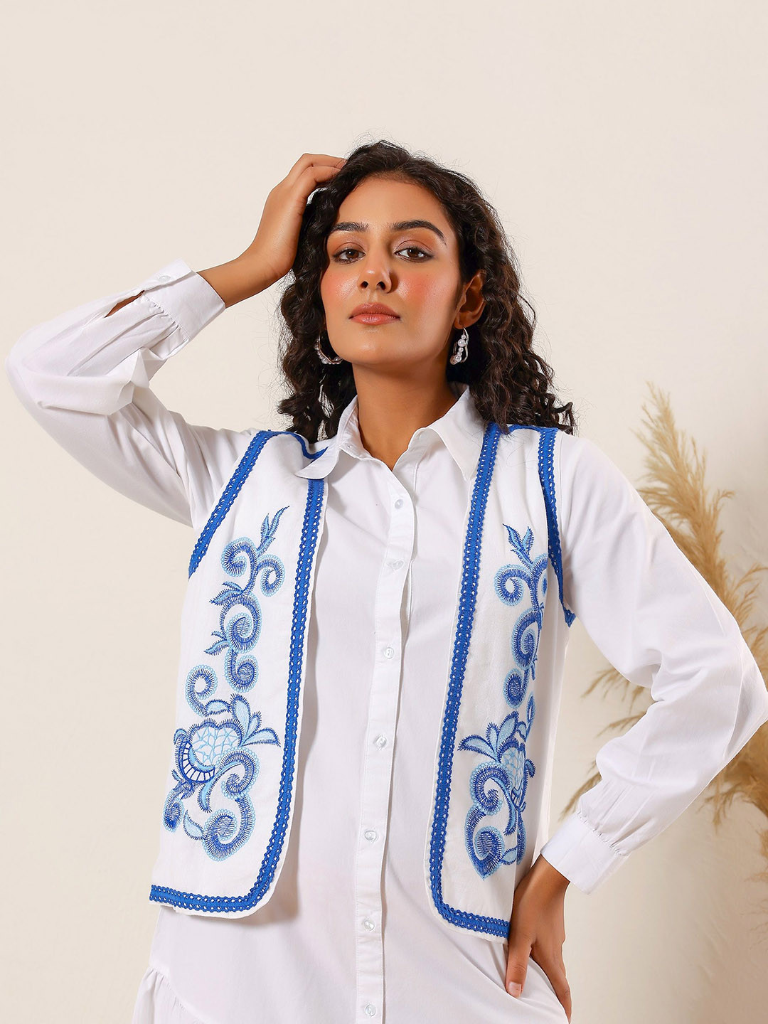 STIL O STITCH Women Lightweight Embroidered Open Front Outdoor Jacket