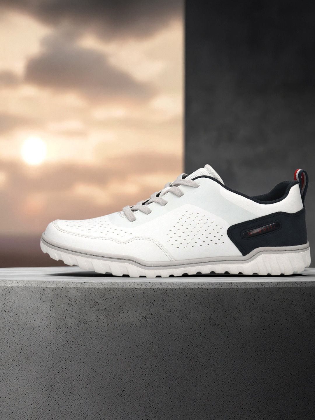 Bugatti Samana Men Woven Design Lace-Up Sneakers