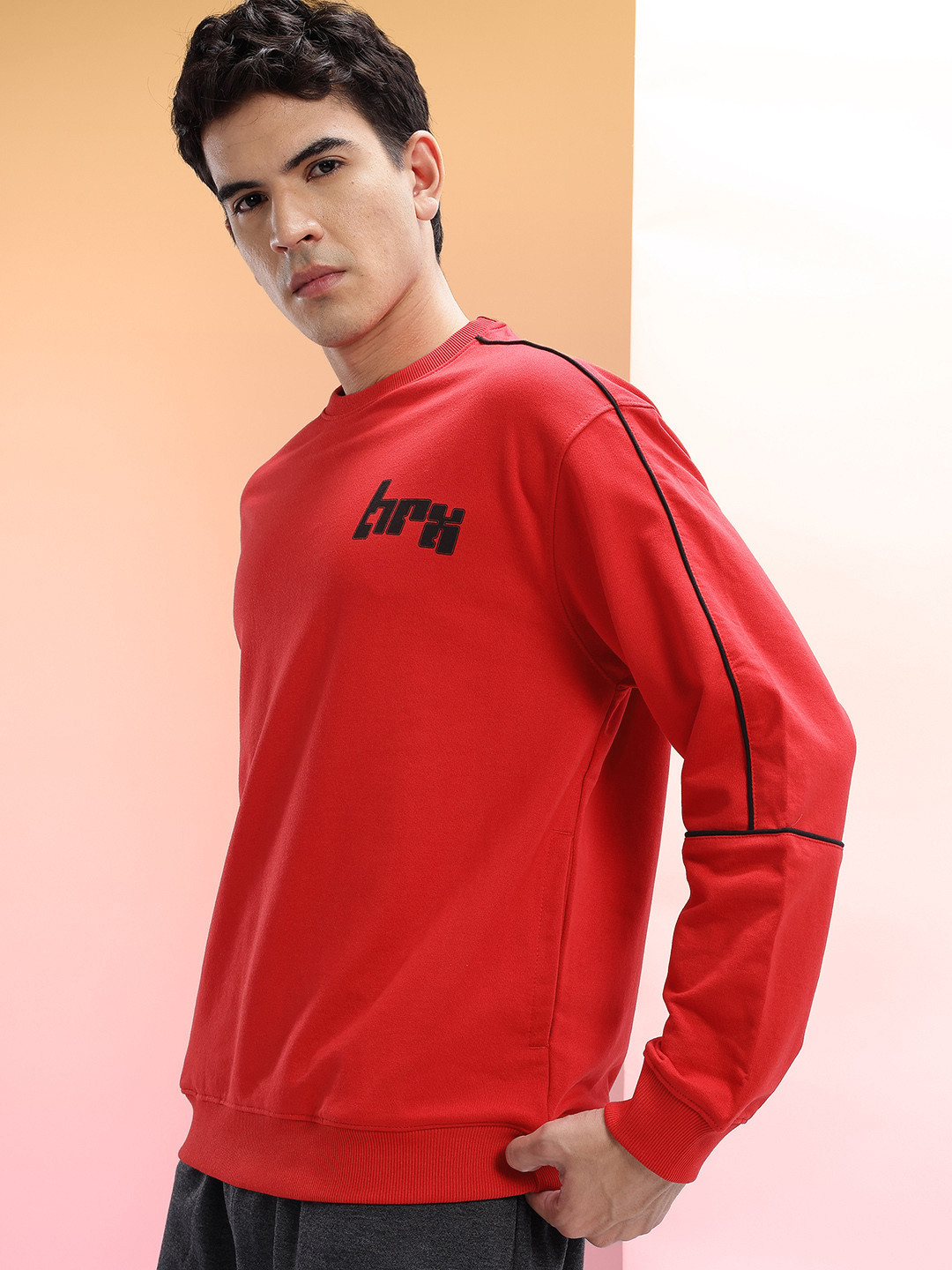 HRX by Hrithik Roshan Contrast Piping Brand Logo Detail Sweatshirt