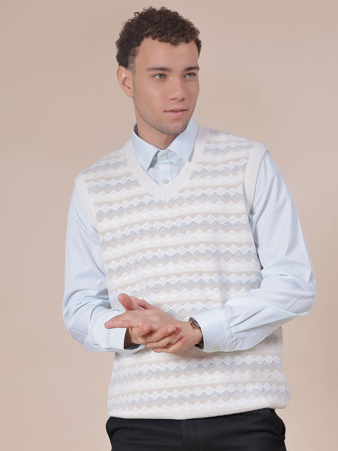 V-Mart Men Striped V Neck Sleeveless Sweater Vest