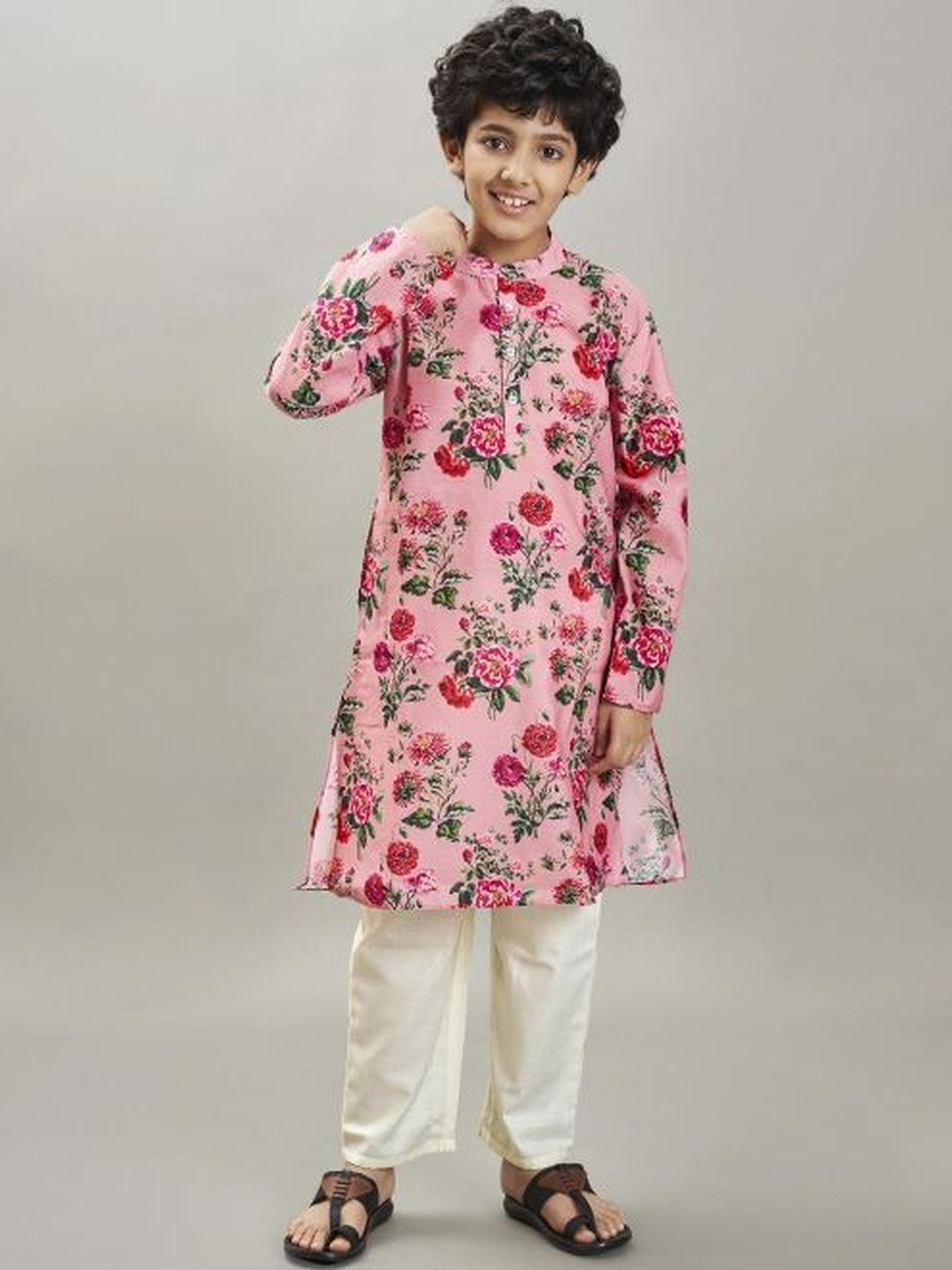 Bittu By Bhama Boys Floral Printed Mandarin Collar Regular Kurta with Pyjamas