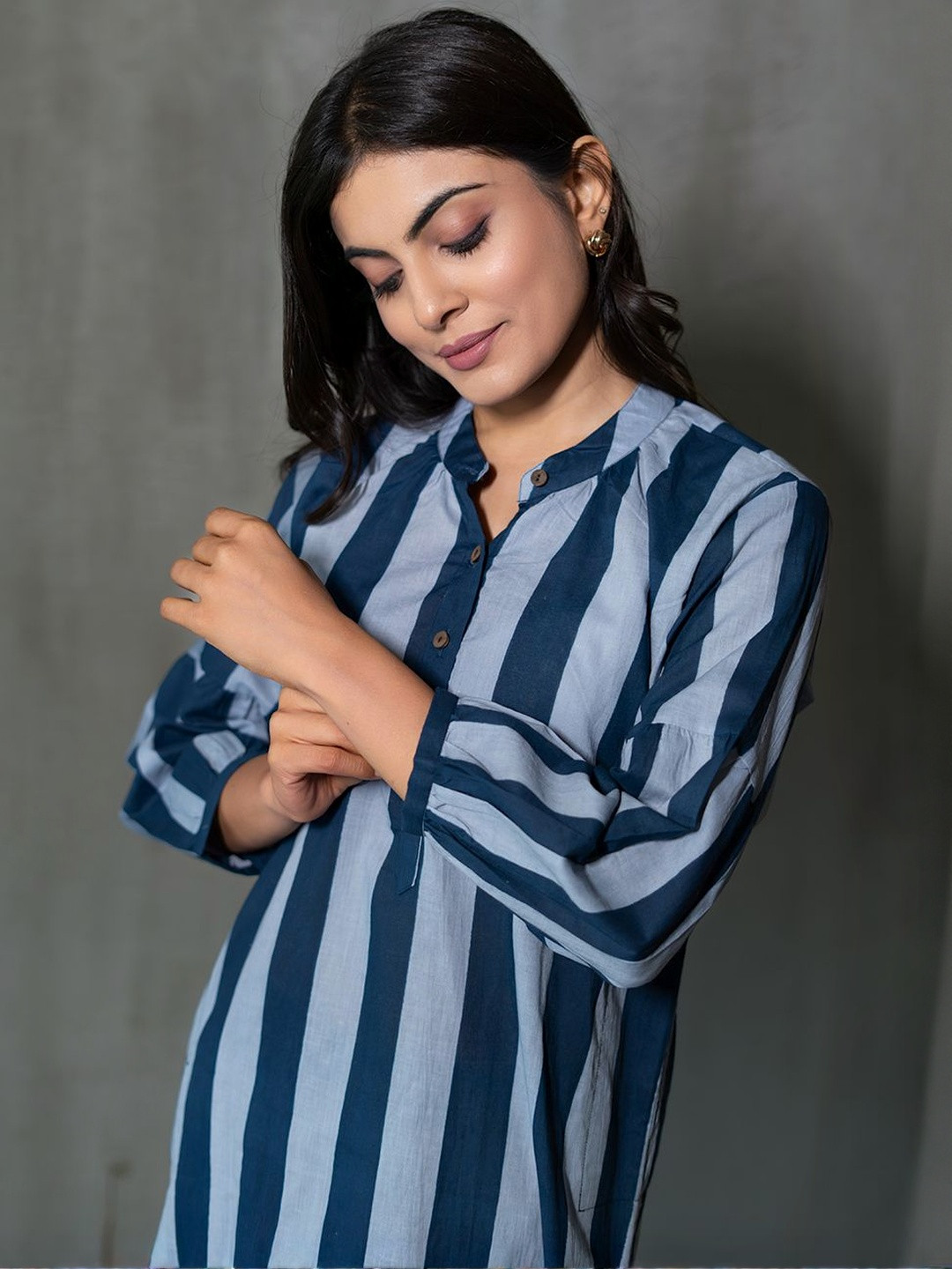 In Your Dreams Striped Pure Cotton Kurta With Trousers