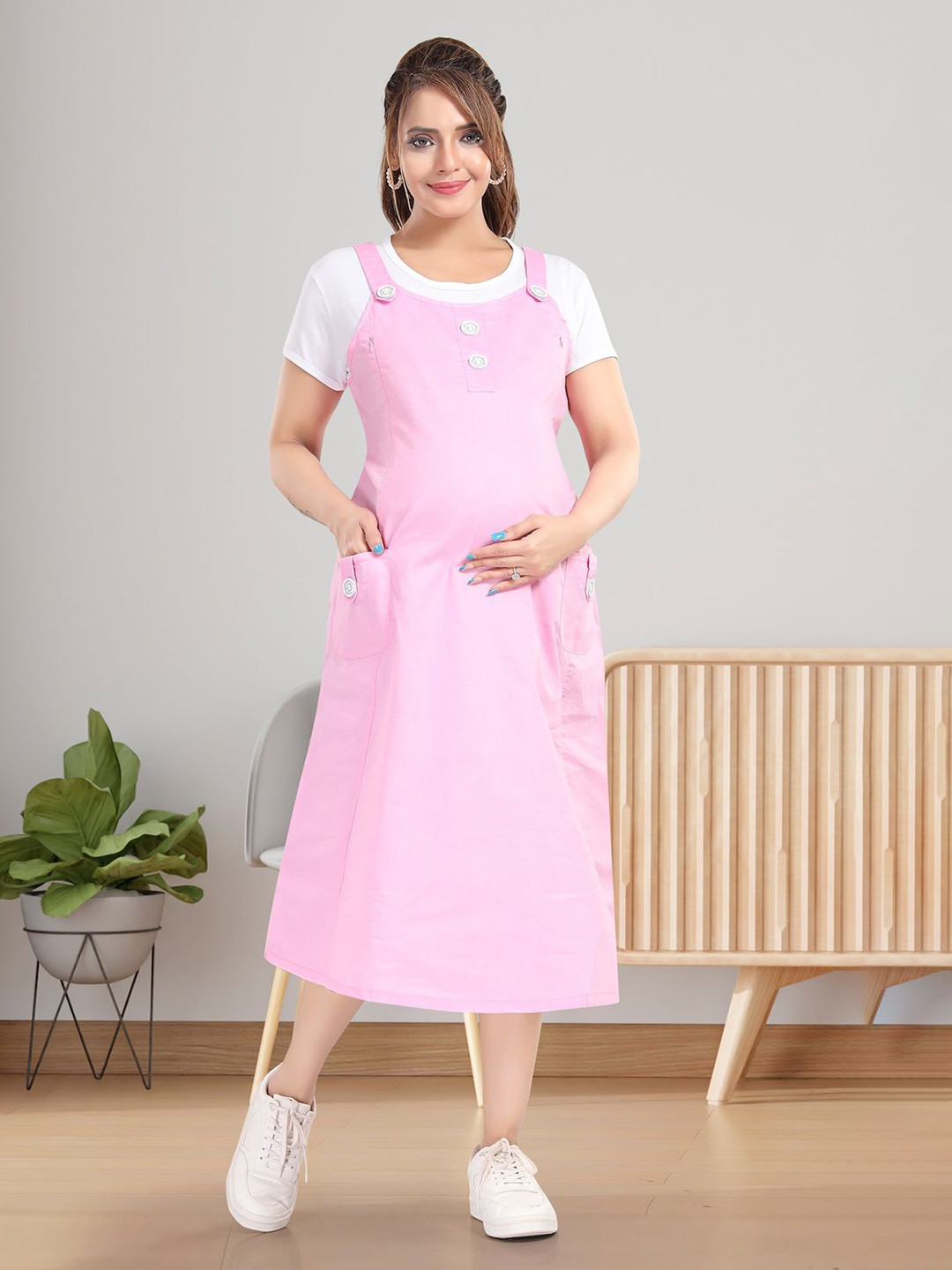 MomsBae Women Solid Maternity Utility Pockets Pinafore Midi Dress