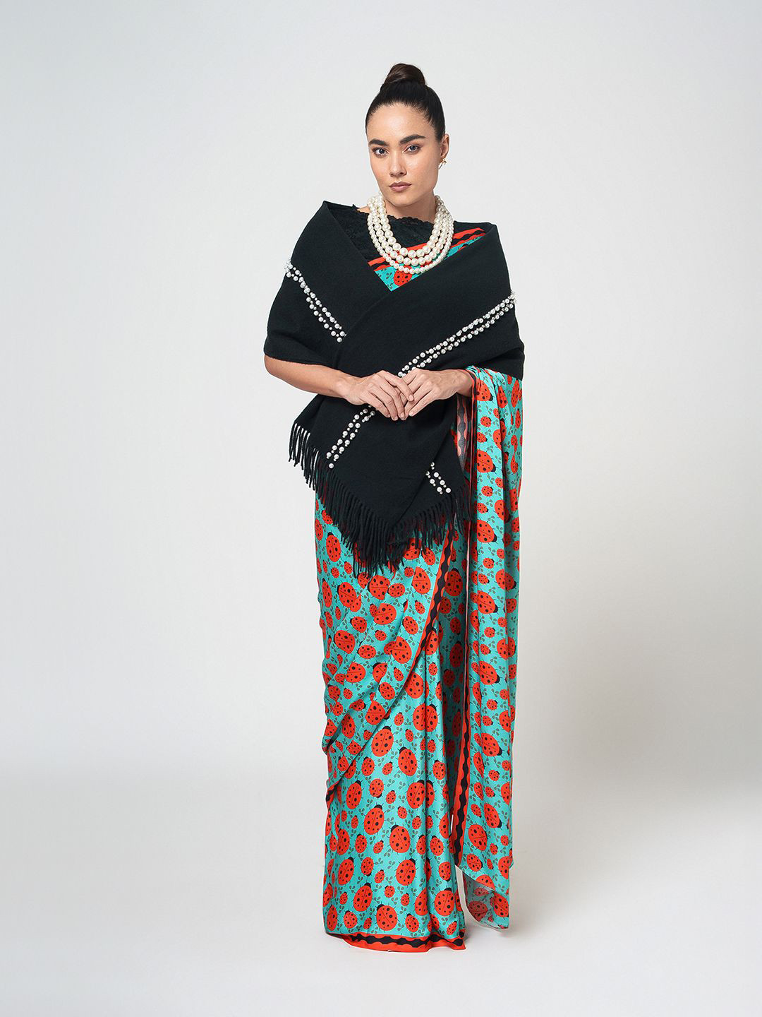 OFFICE & YOU Crystal And Pearls Details Stoles
