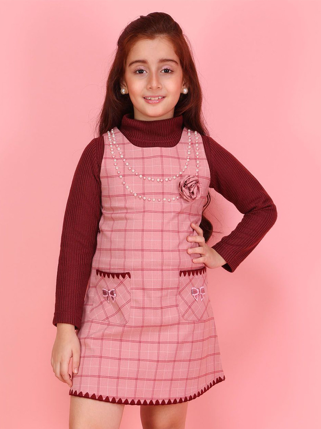 CUTECUMBER Checked A Line Applique Dress