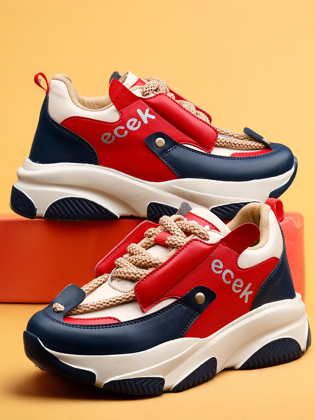 GSTM Girls Colourblocked Lace-Ups Sneakers