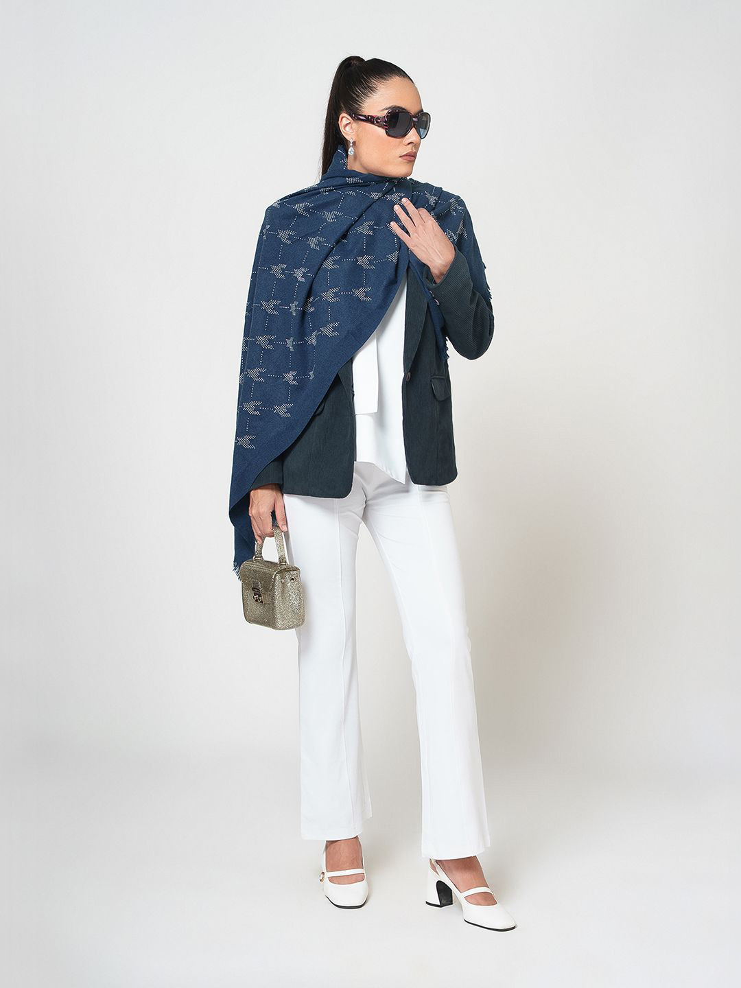 OFFICE & YOU Embellished Stoles