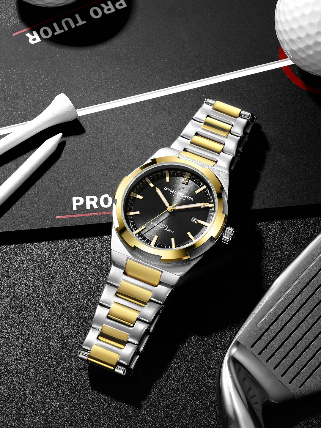 Daniel Hechter Men Stainless Steel Bracelet Style Straps Analogue Watch DHM1022-55