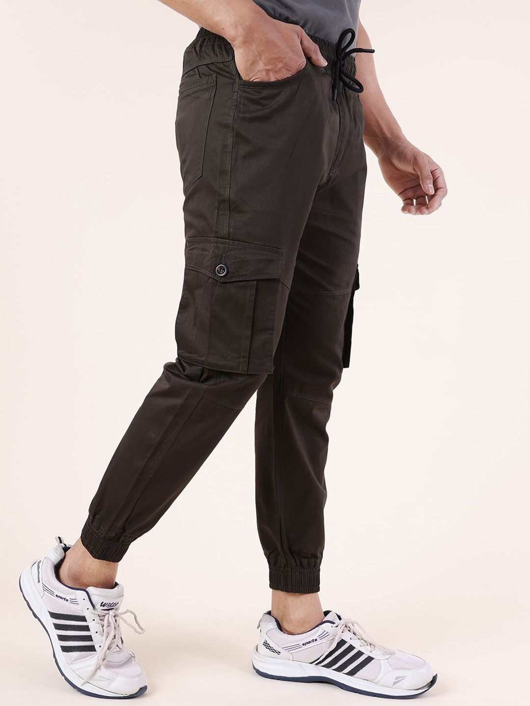 DAZORA Men Straight Fit Mid-Rise Cargo Trousers