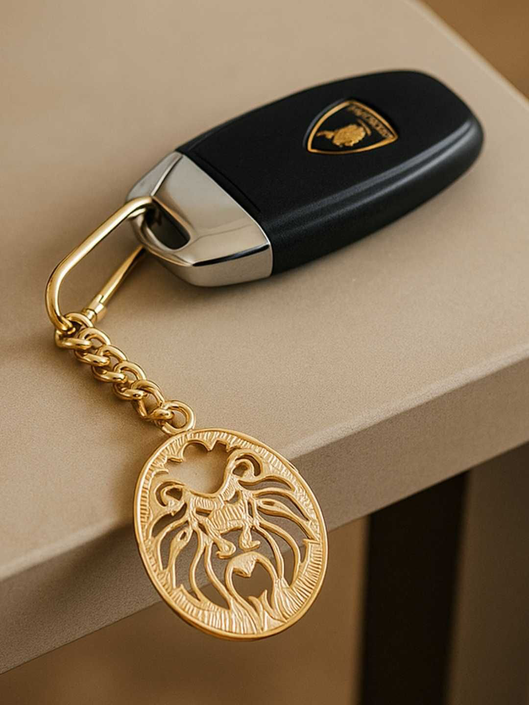 Elita Decorative Gold-Plated Double Lion Design Key Chain