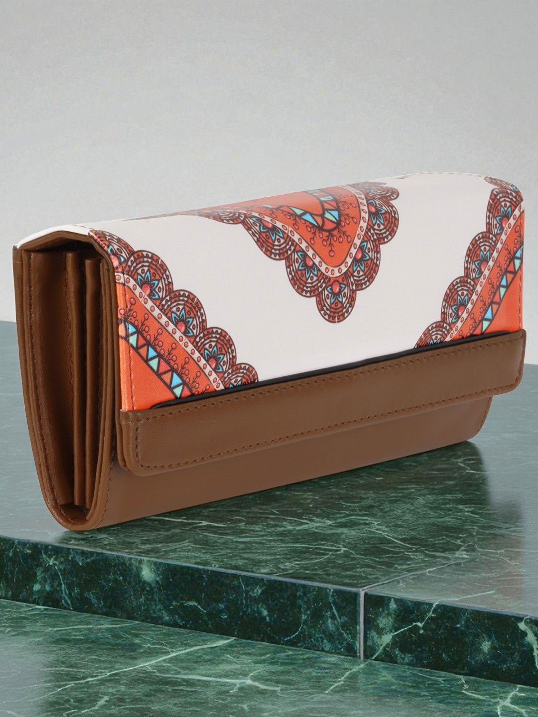 DOSYSO Women Ethnic Motifs Printed PU Envelope