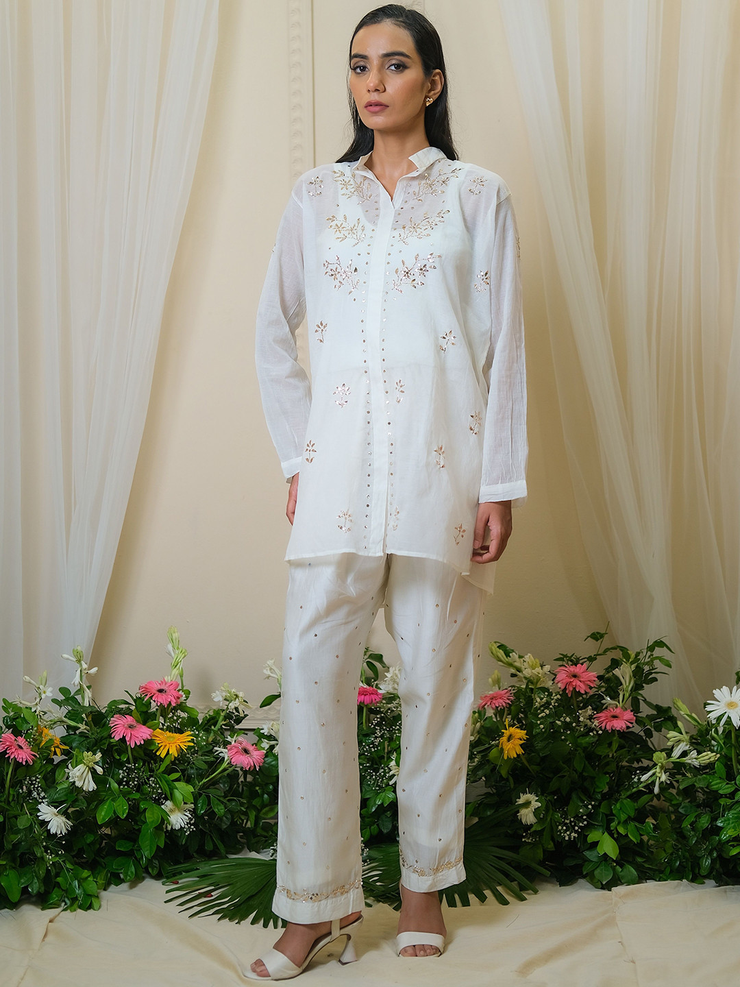 Undyed Embroidered Mandarin Collar Tunic With Trousers And Waistcoat
