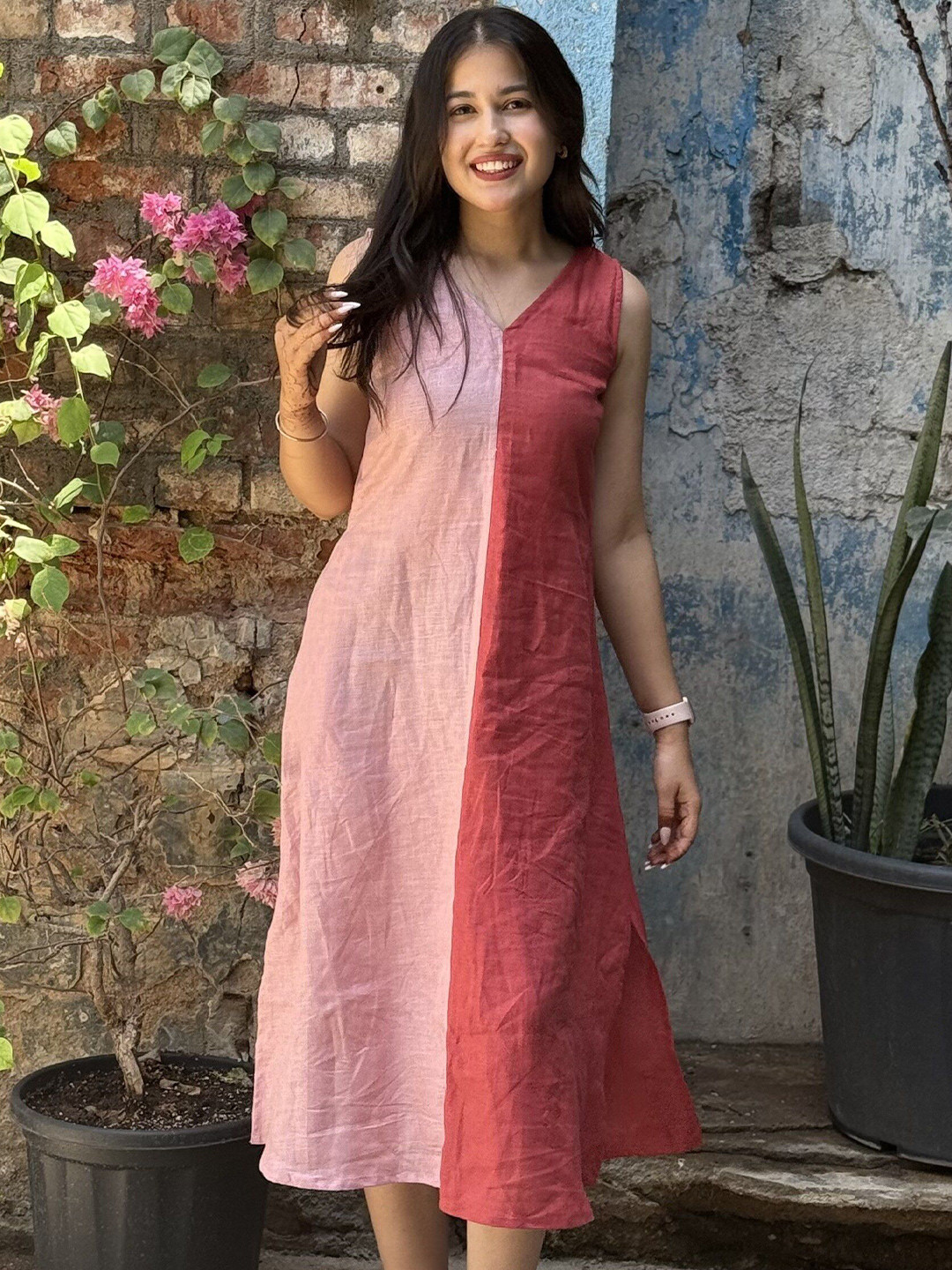 Pratha-house of linen Colourblocked Linen Shift Midi Dress